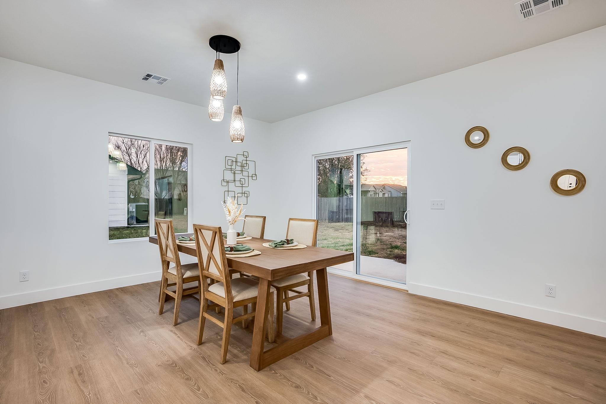 105 Oxford Avenue Bentley KS 67016