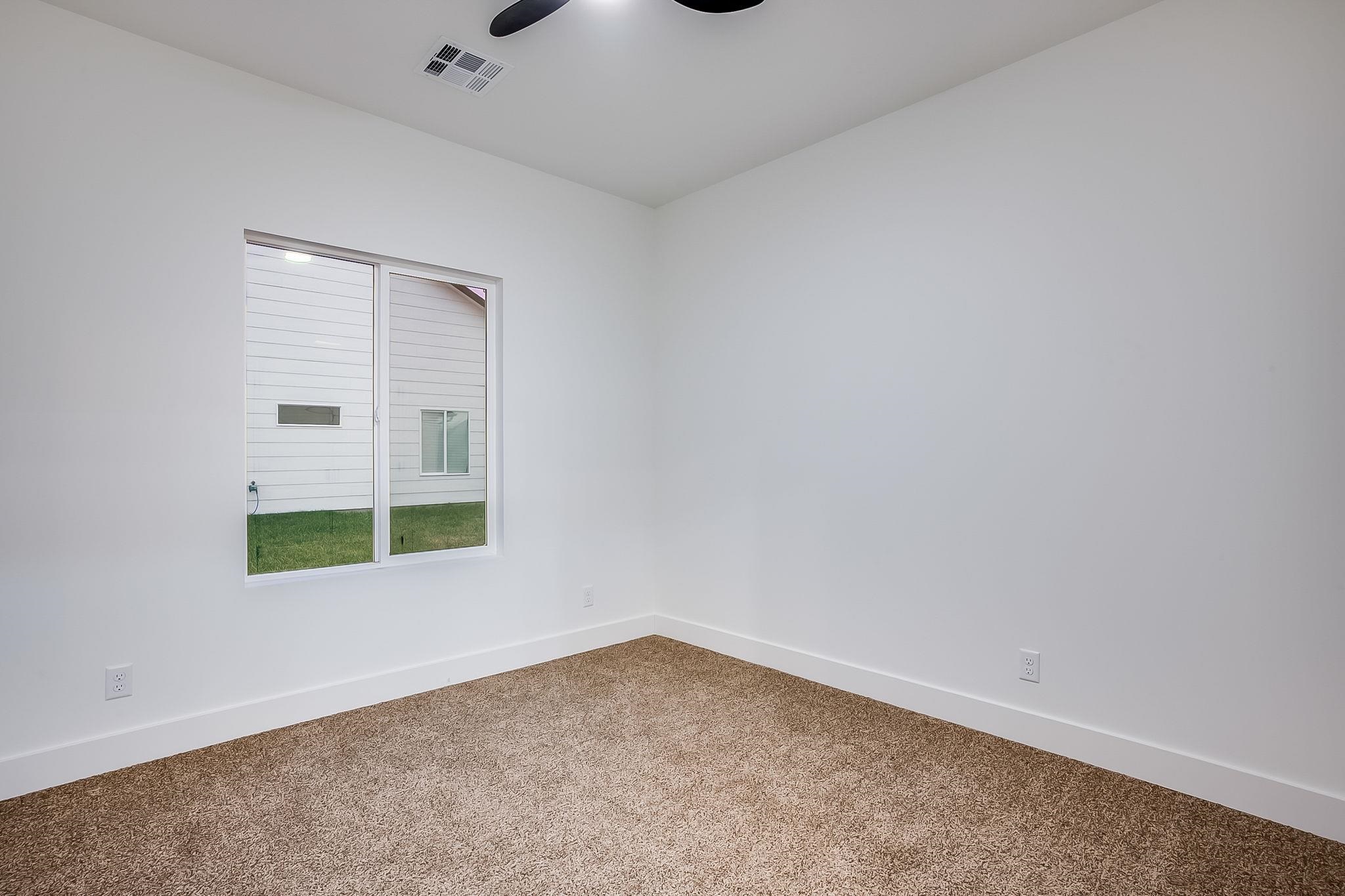 105 Oxford Avenue Bentley KS 67016