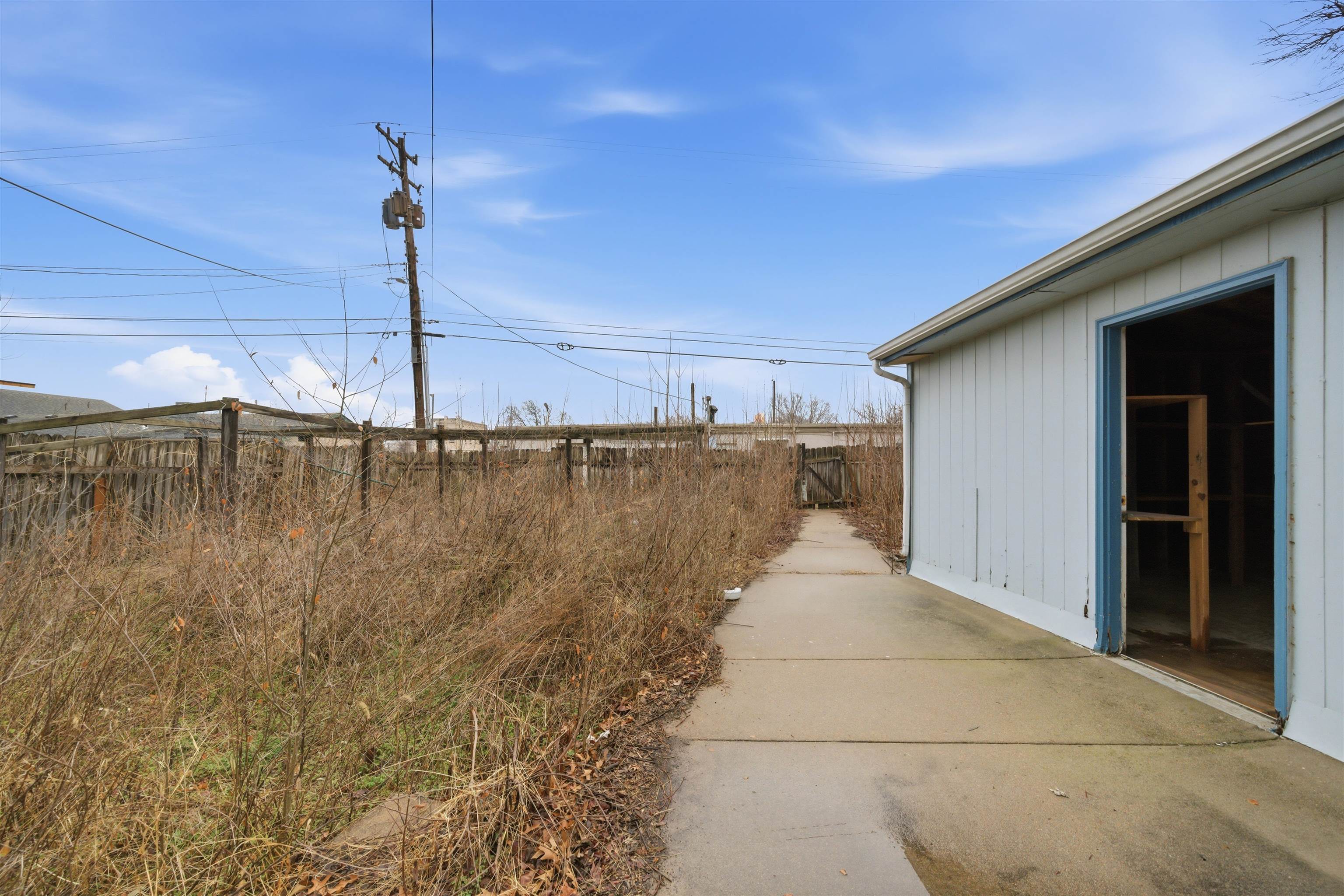 1308 S Market Street Wichita KS 67211