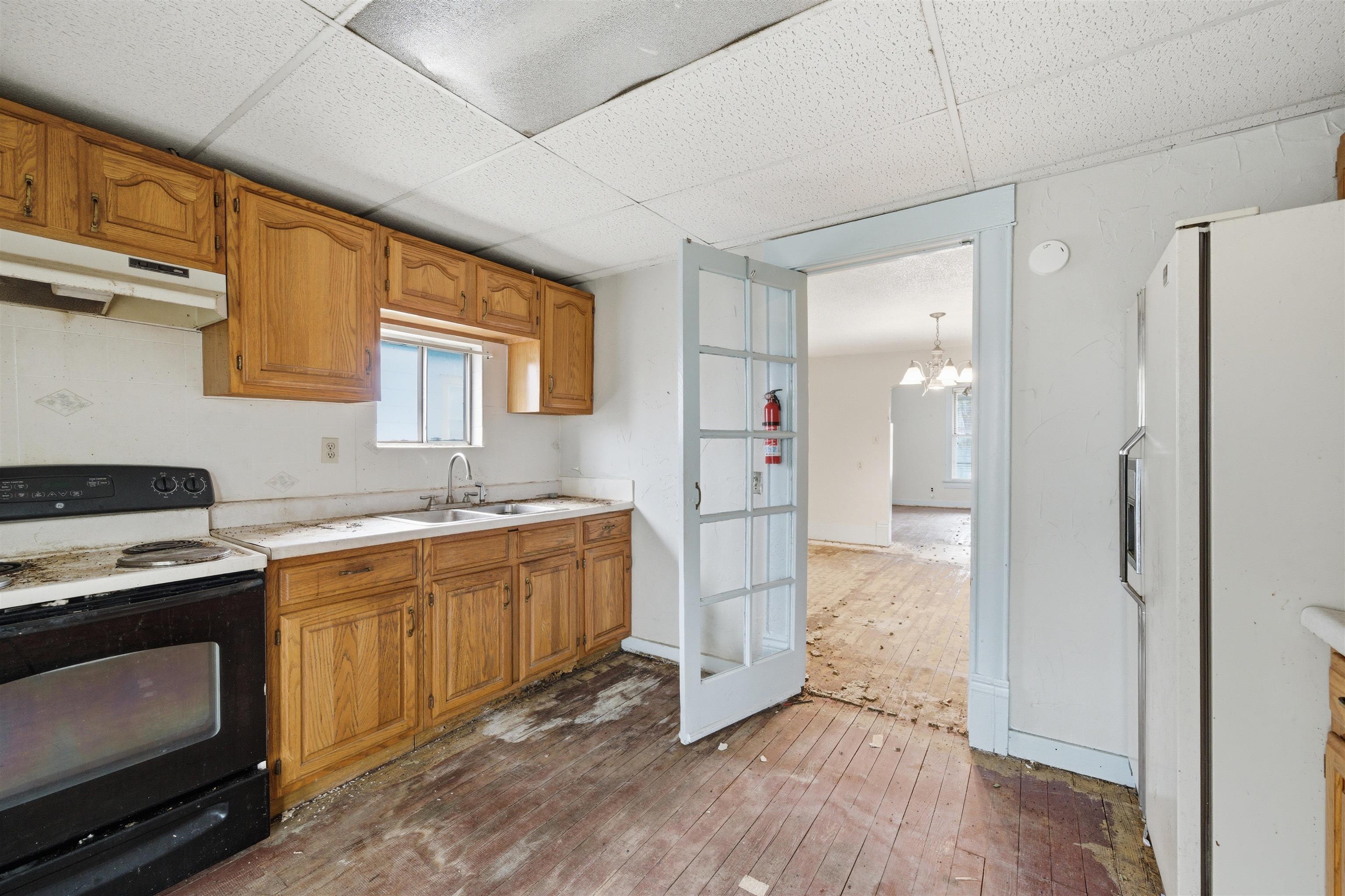 1308 S Market Street Wichita KS 67211