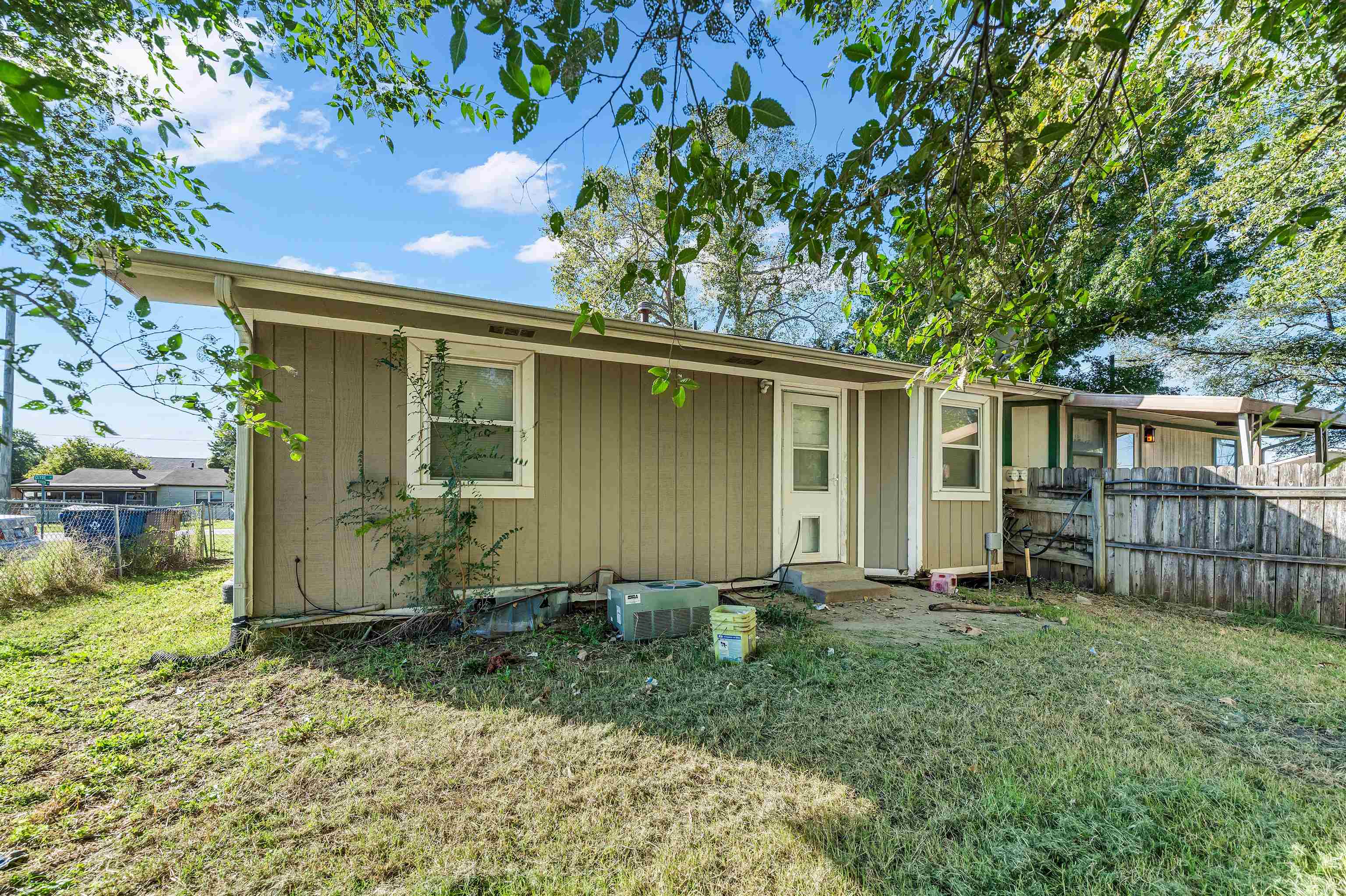 920 W Clyde Street Andover KS 67002