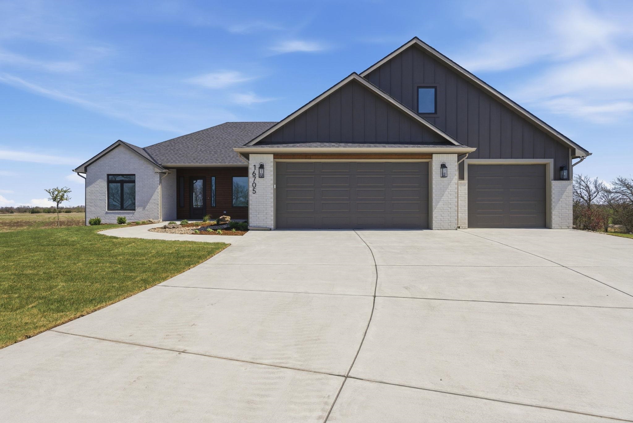 16705 W Hickory Court Goddard KS 67052