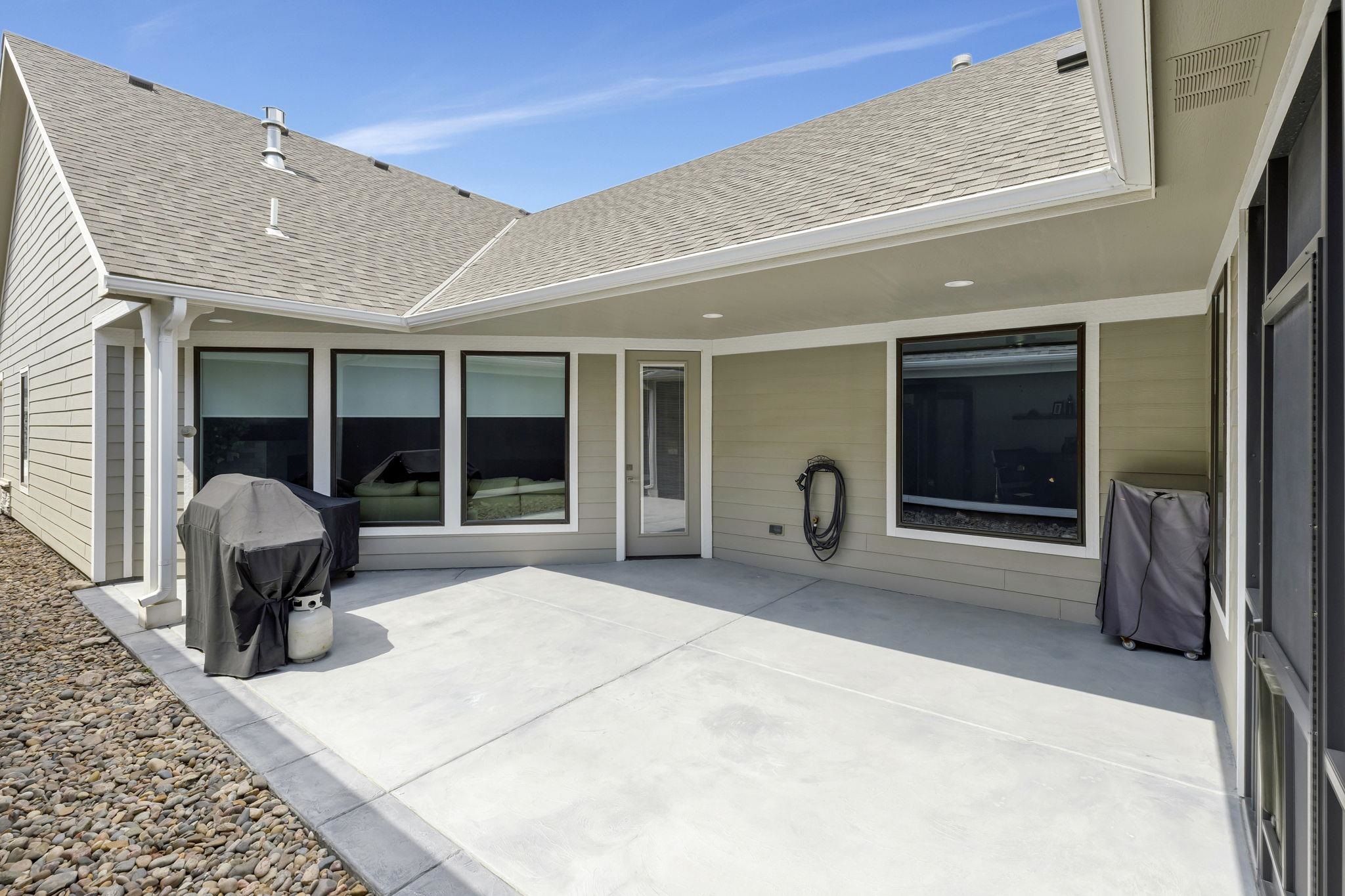 136 S Legacy Way Andover KS 67002