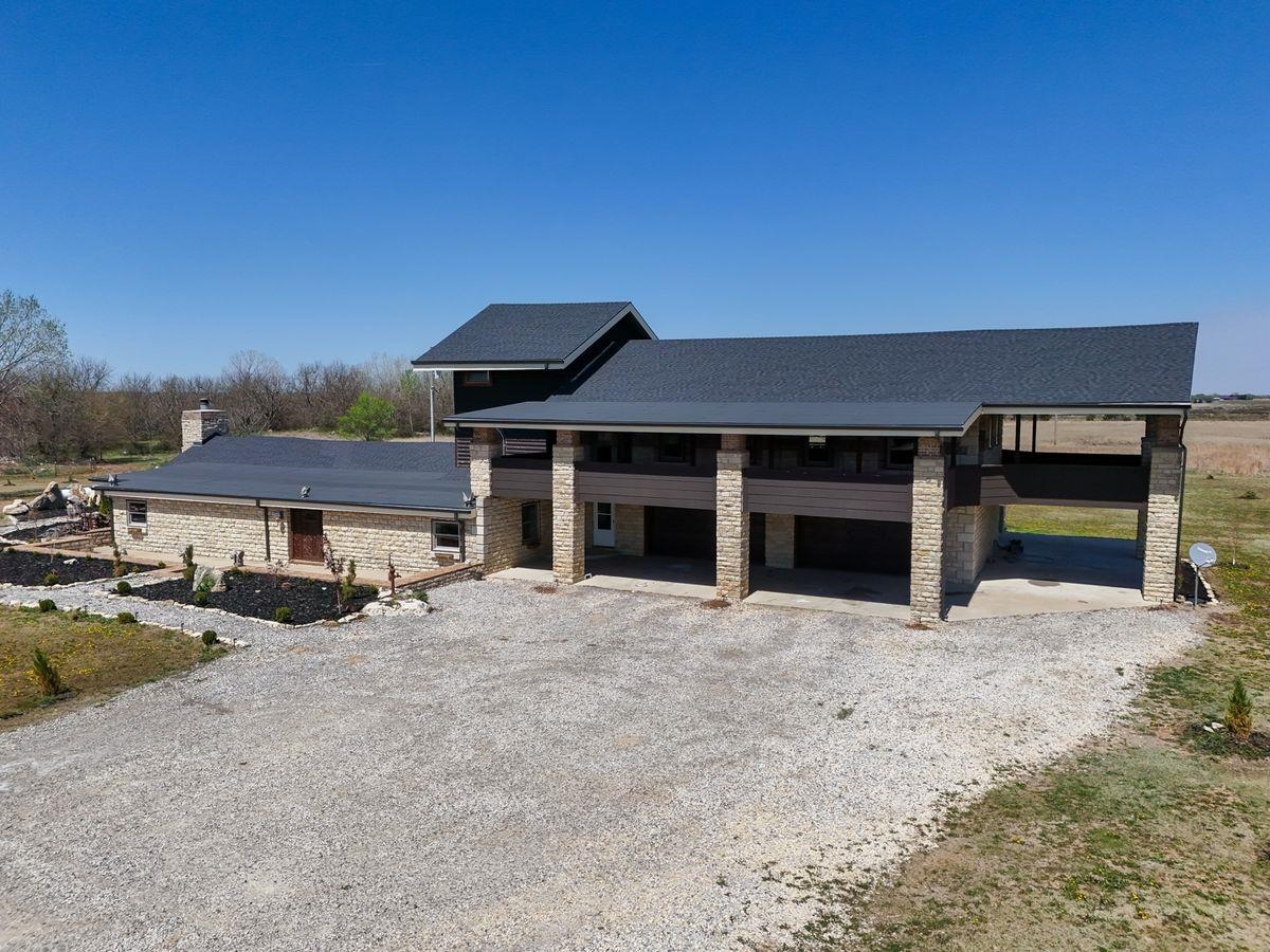 1827 SE 20th Street El Dorado KS 67042