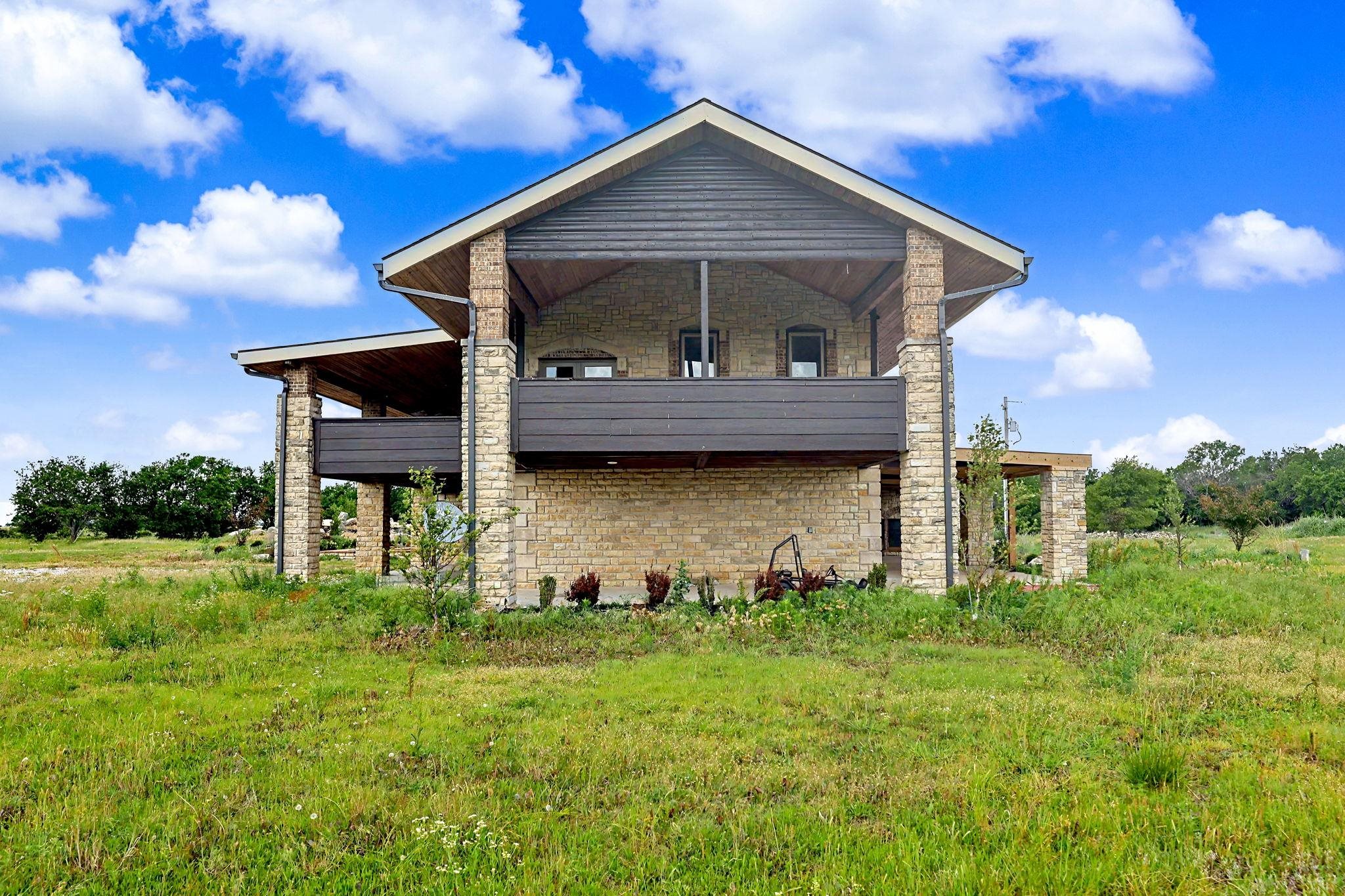 1827 SE 20th Street El Dorado KS 67042