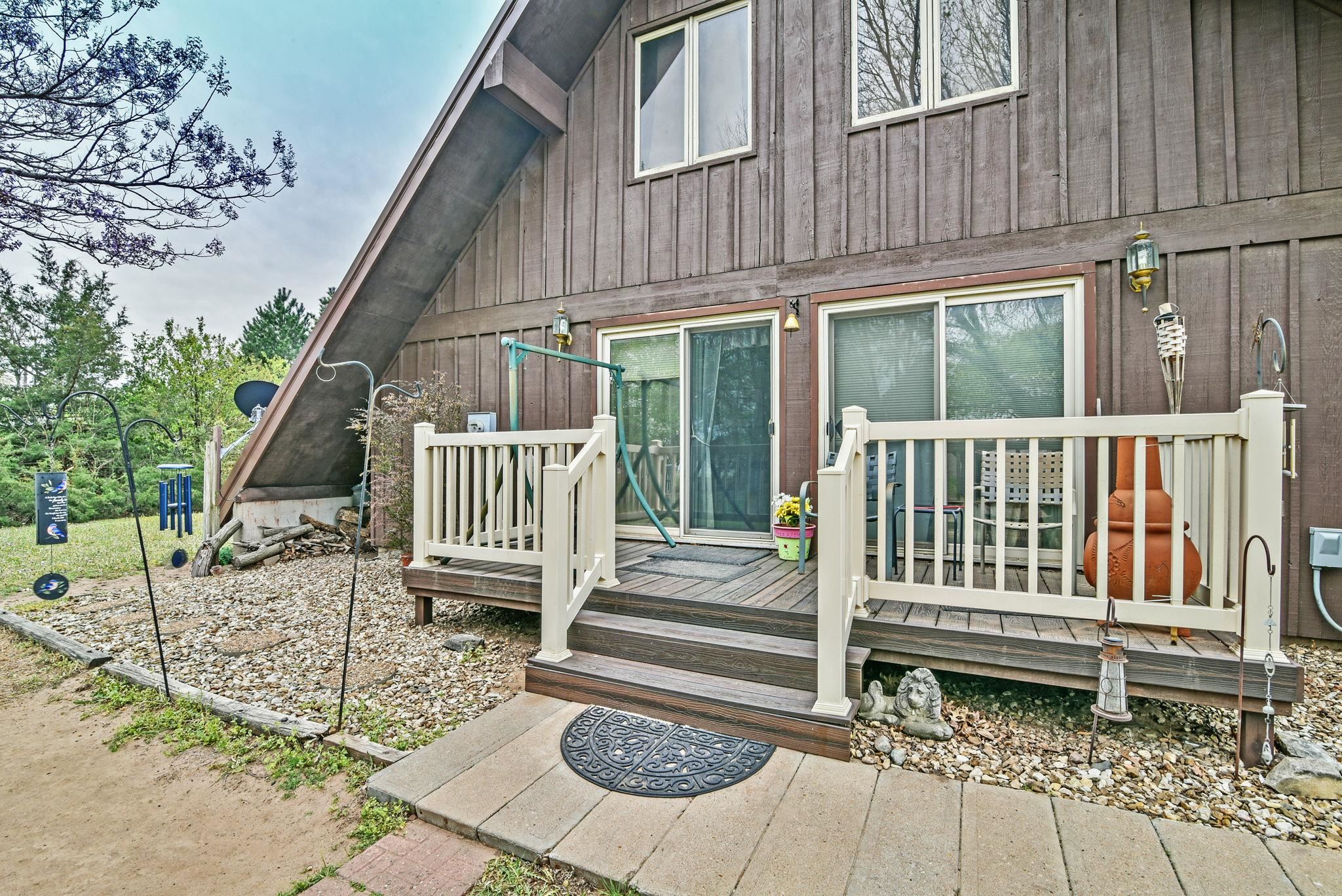 1107 Monroe Harper KS 67058
