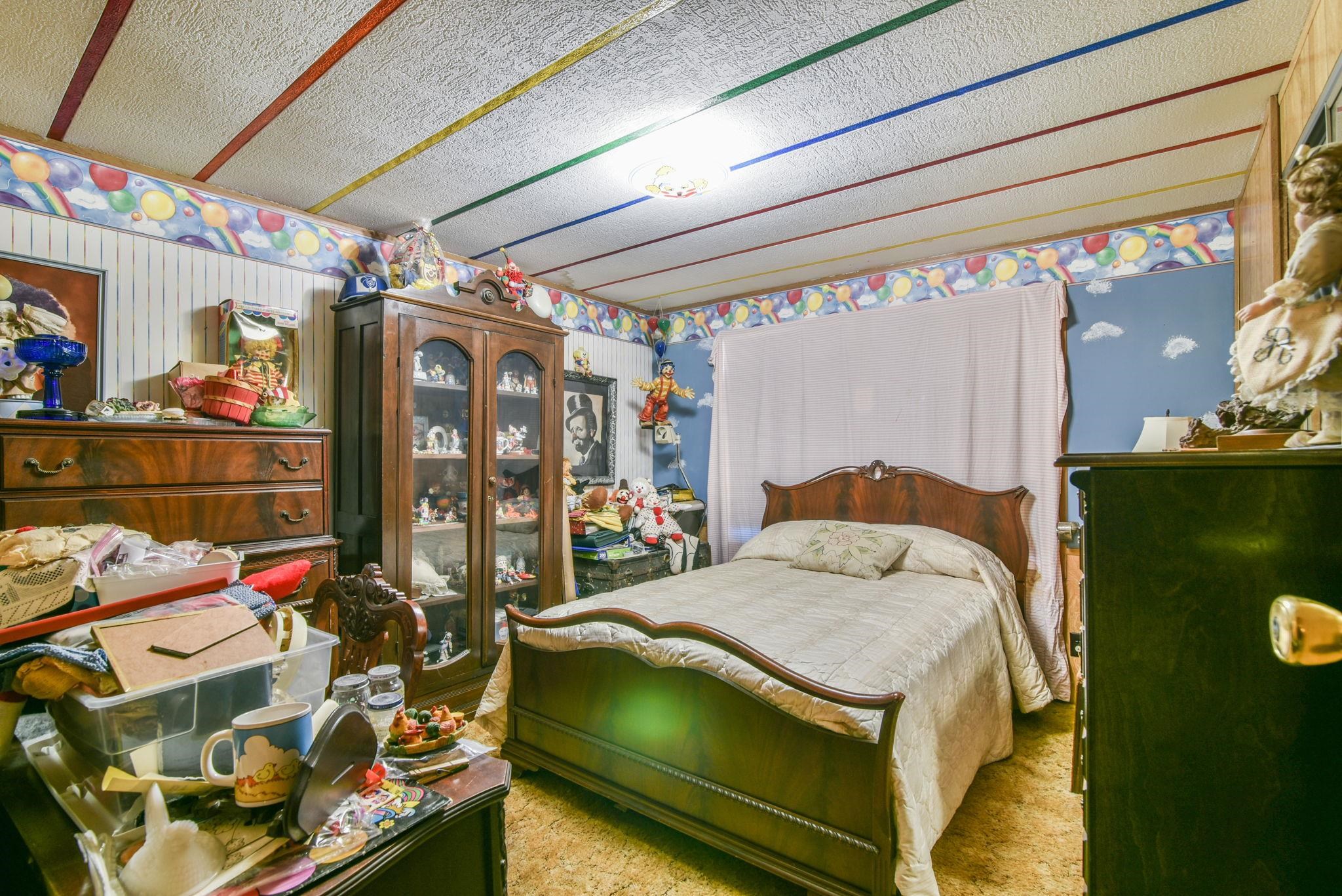 1107 Monroe Harper KS 67058