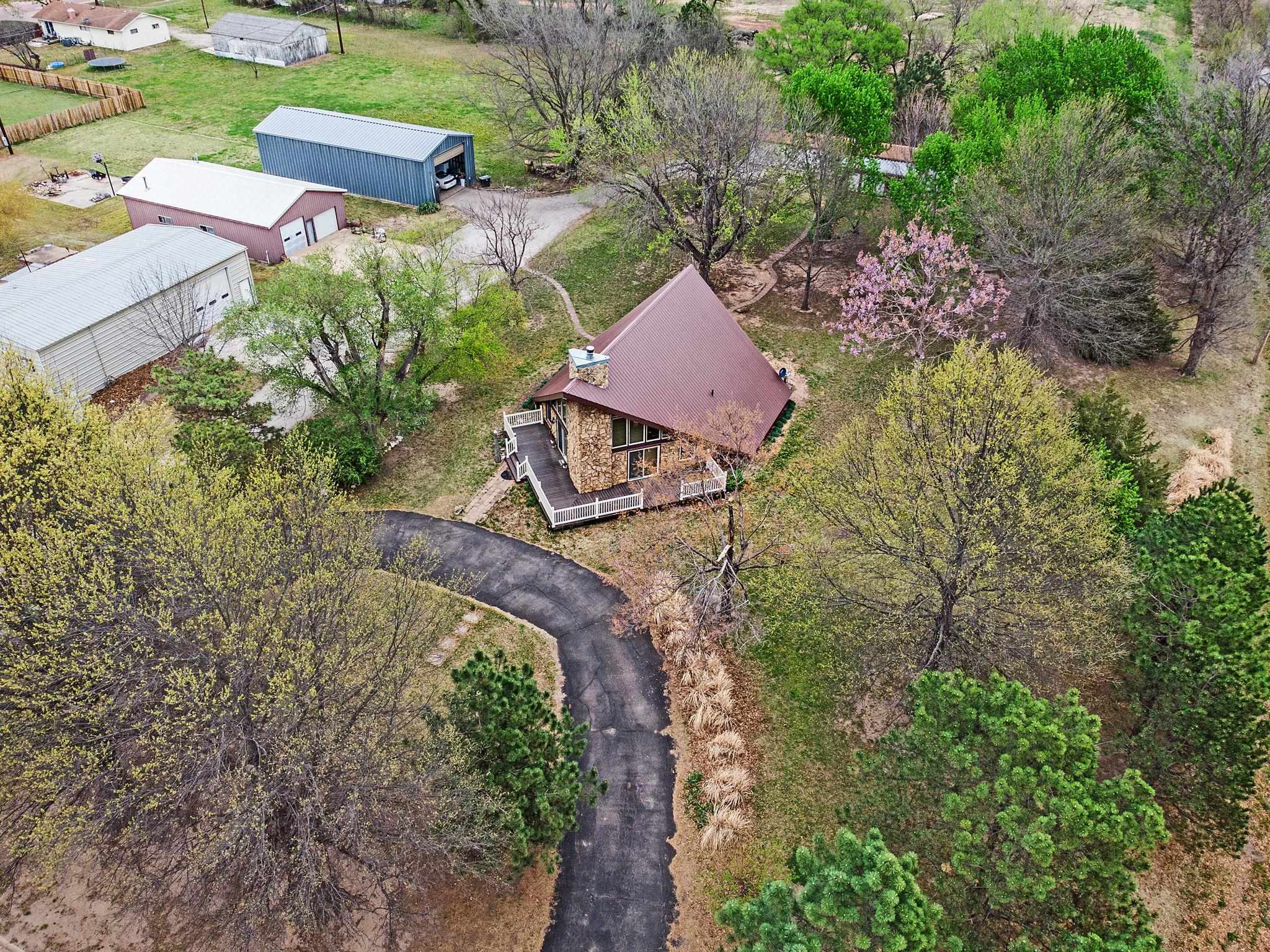 1107 Monroe Harper KS 67058
