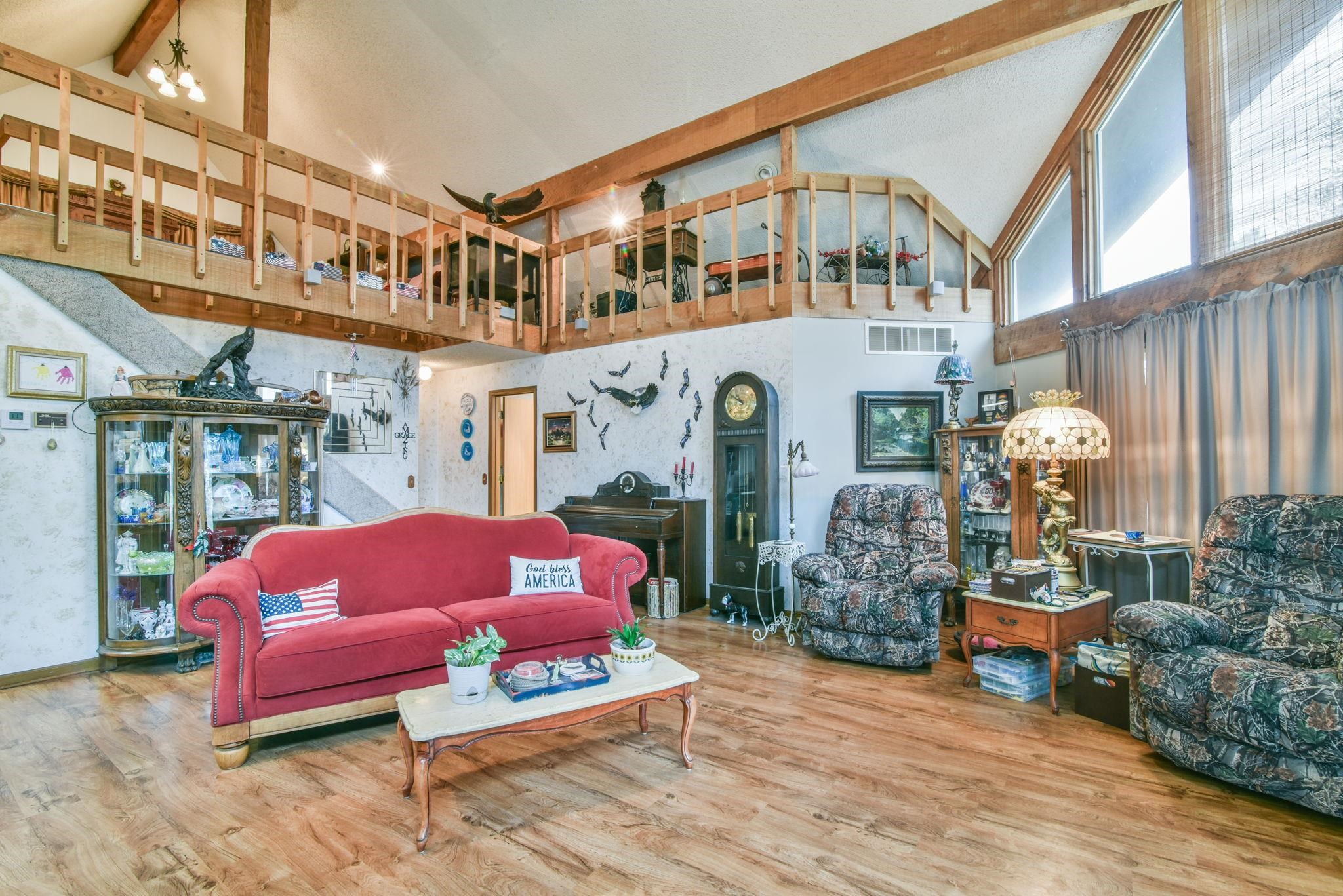 1107 Monroe Harper KS 67058