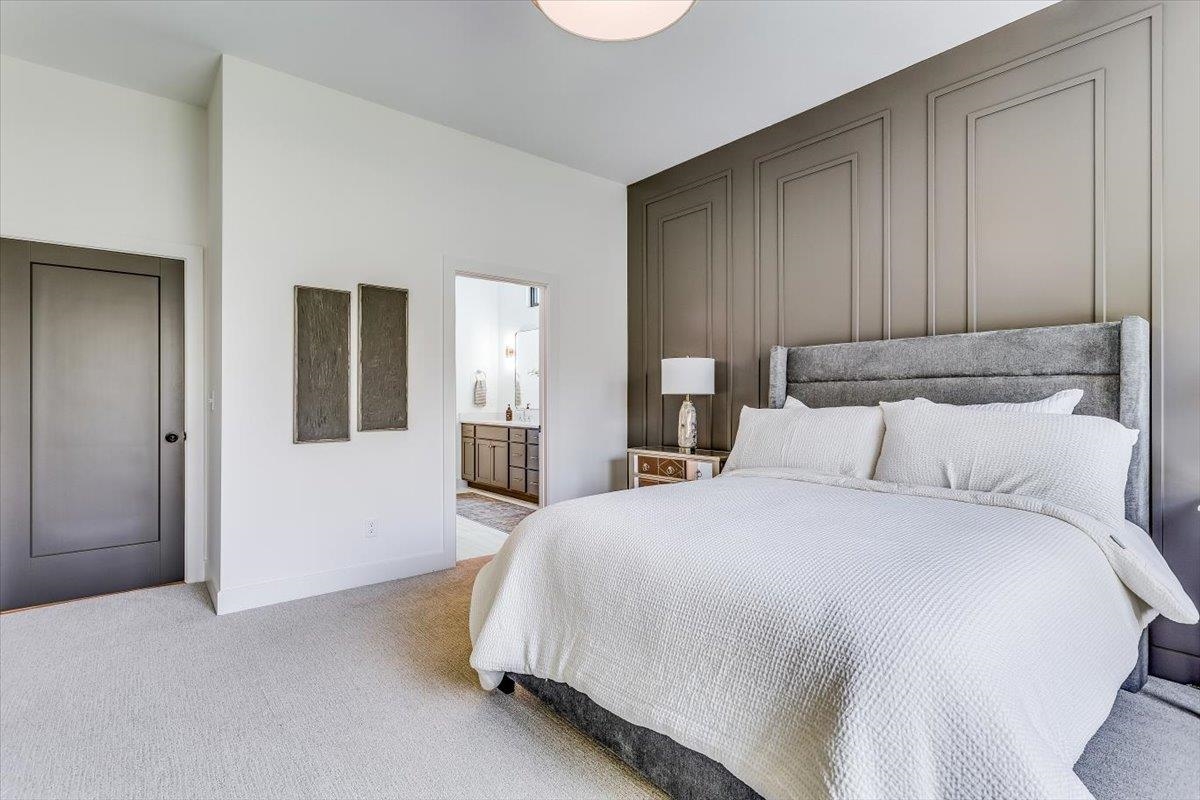 256 S Ciderbluff Circle Wichita KS 67052