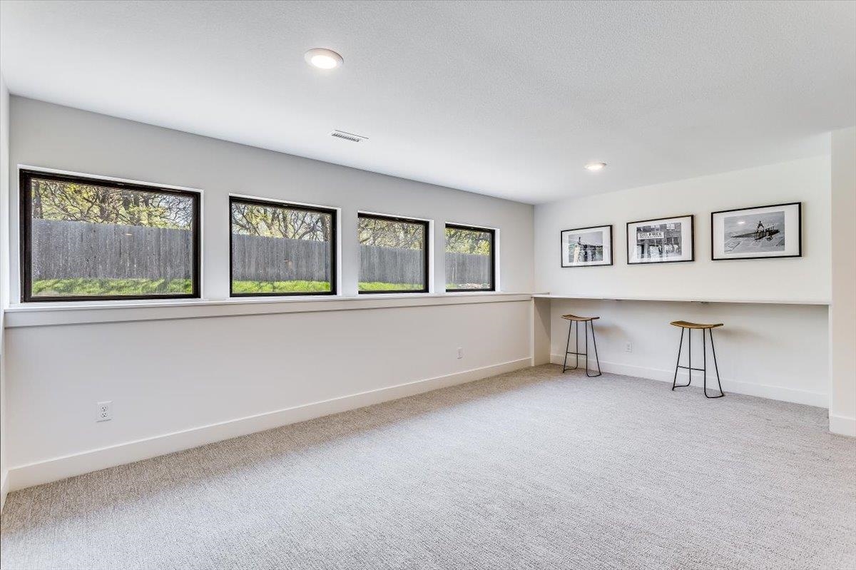 256 S Ciderbluff Circle Wichita KS 67052