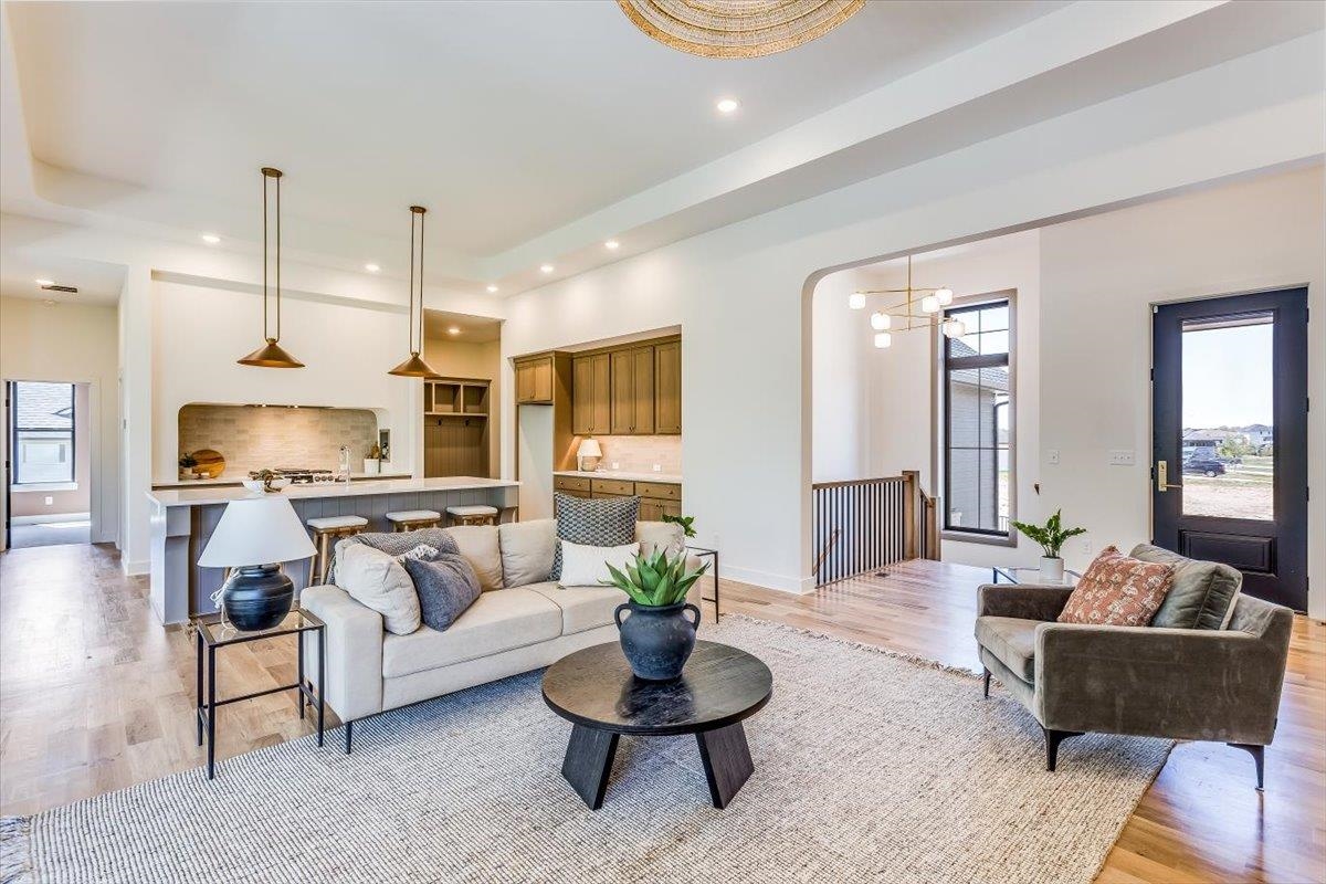 256 S Ciderbluff Circle Wichita KS 67052