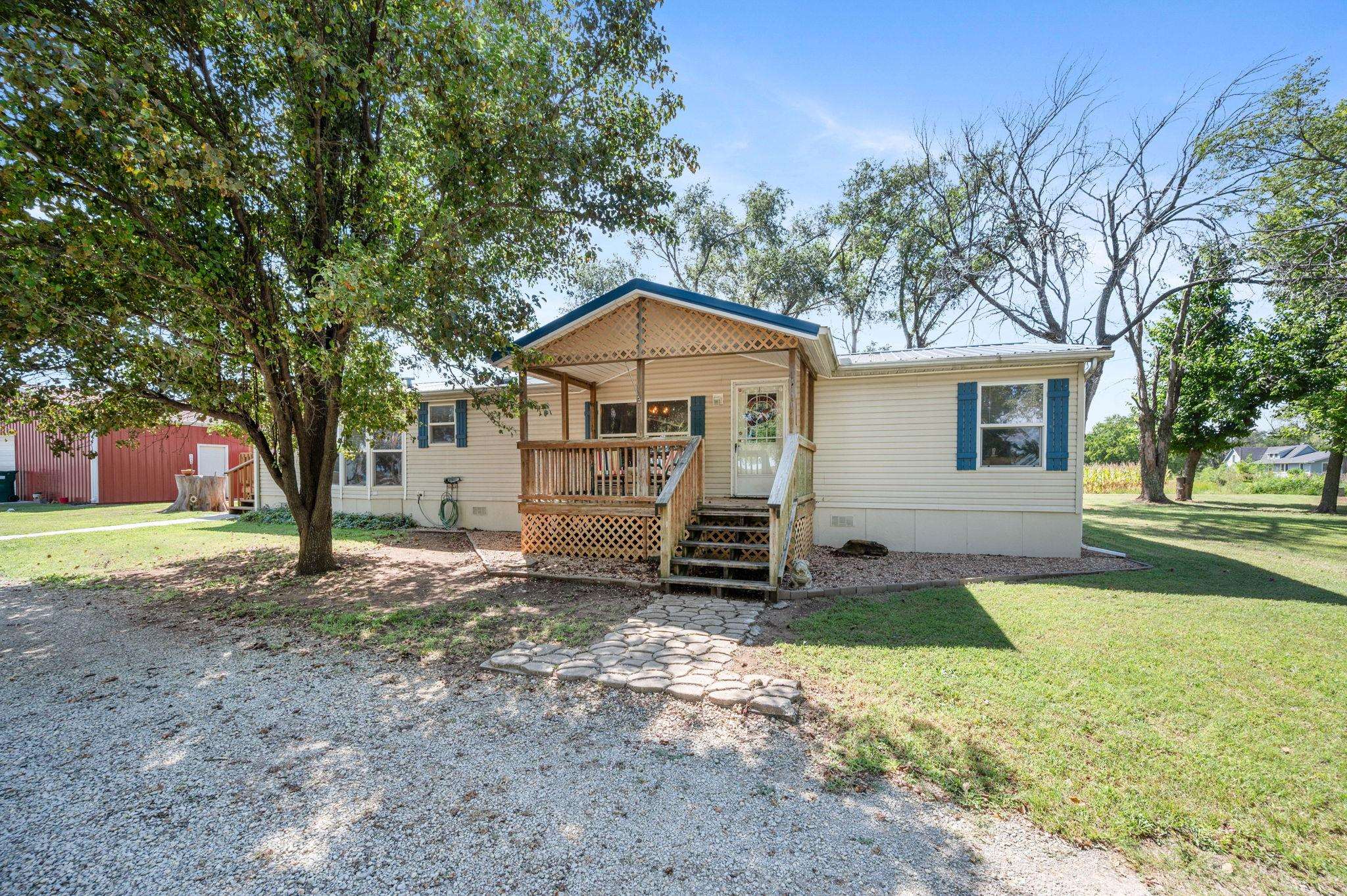 1201 SW 100th Street Augusta KS 67010