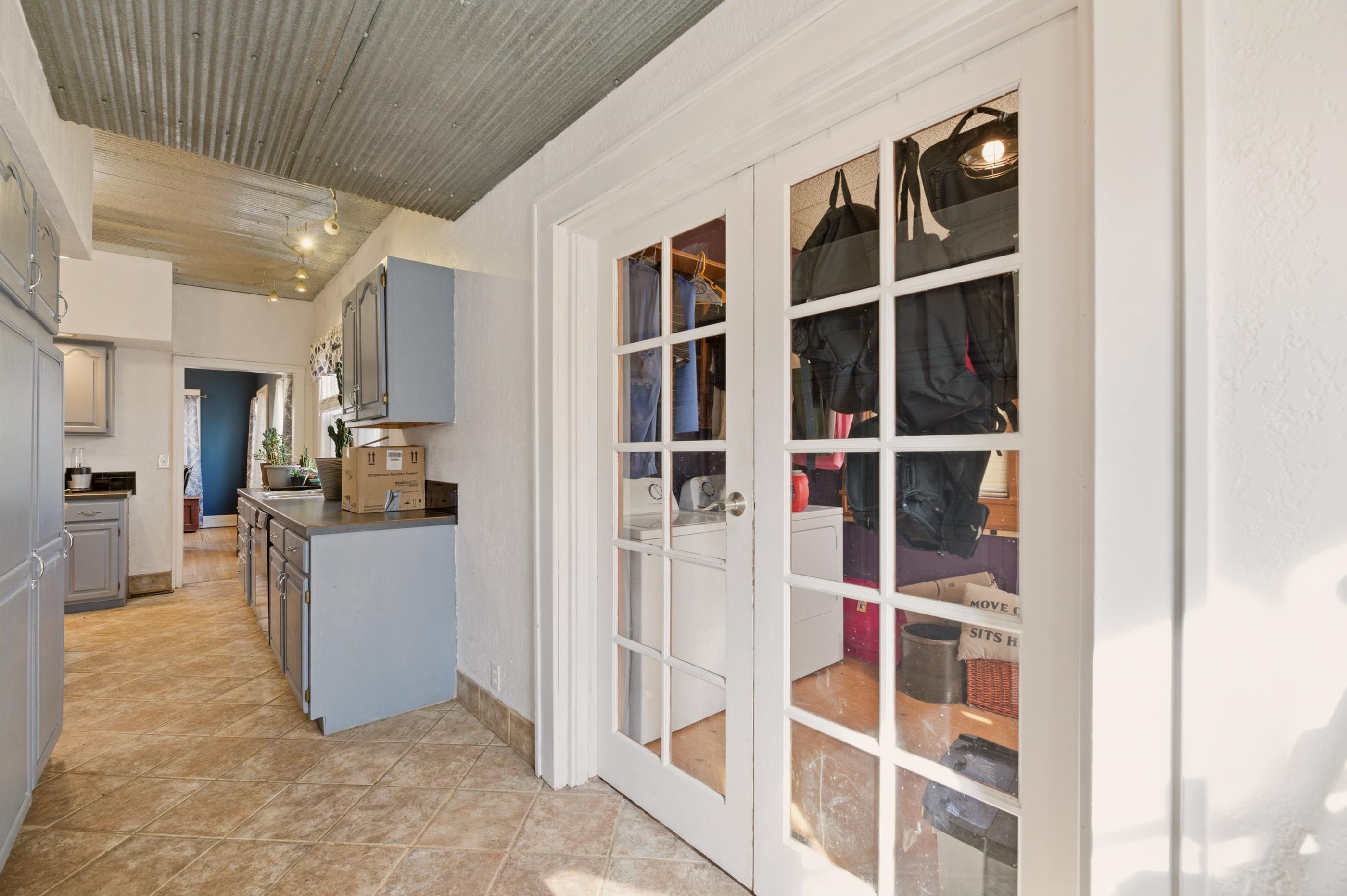 250 N Bluff Avenue Wichita KS 67208