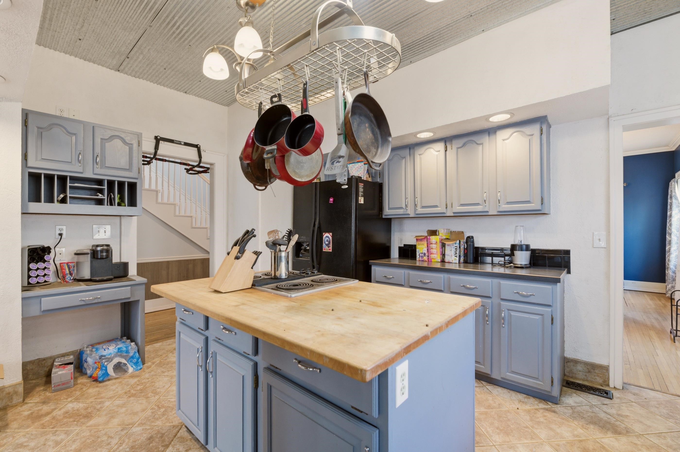 250 N Bluff Avenue Wichita KS 67208