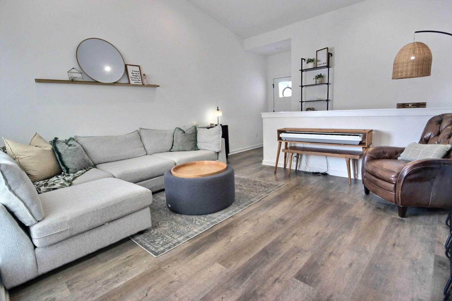 5341-5343 Pinecrest Court N Bel Aire KS 67220