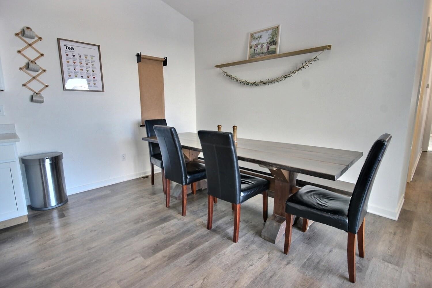 5341-5343 Pinecrest Court N Bel Aire KS 67220