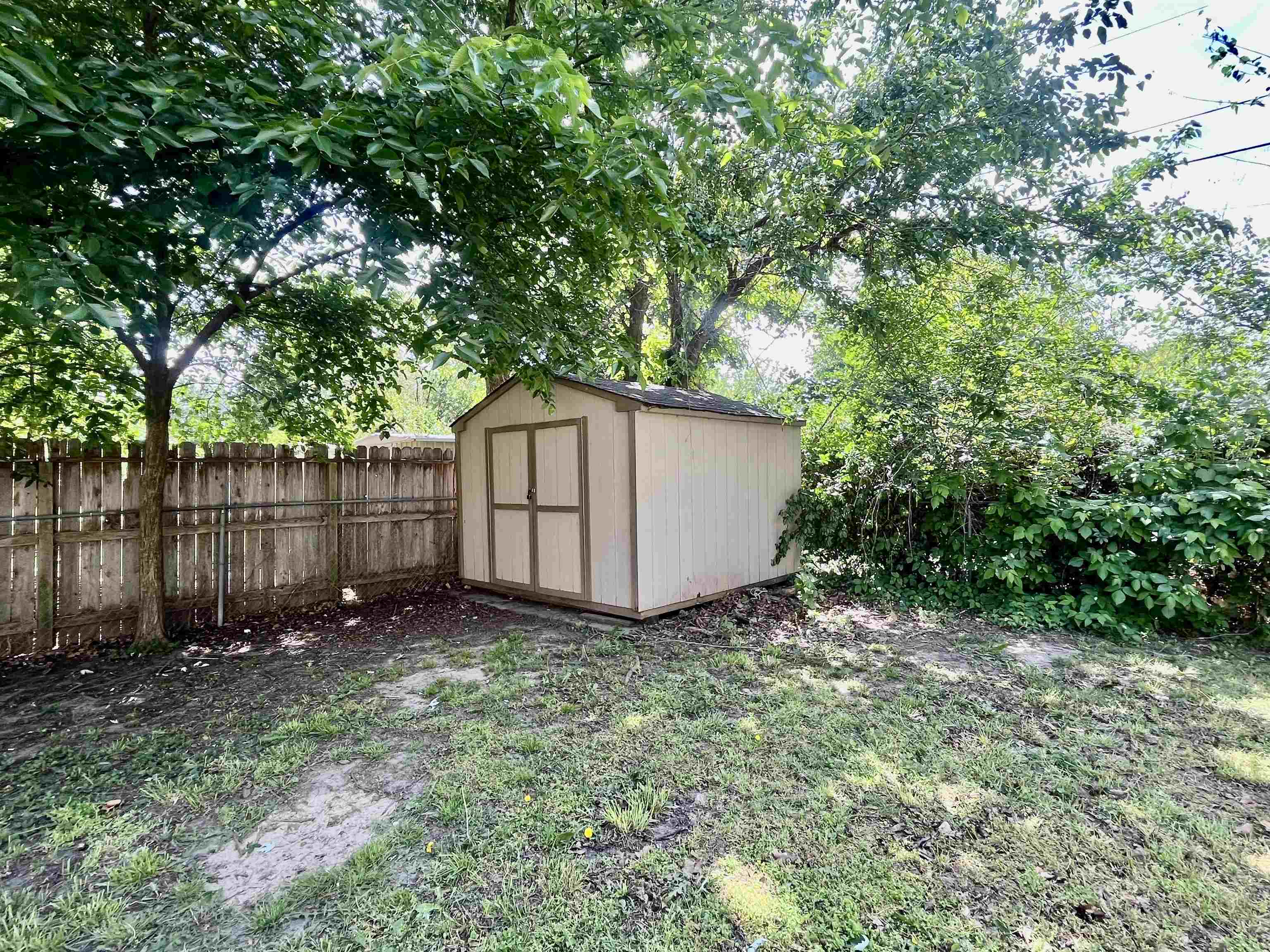 3249 S Edwards Avenue Wichita KS 67217