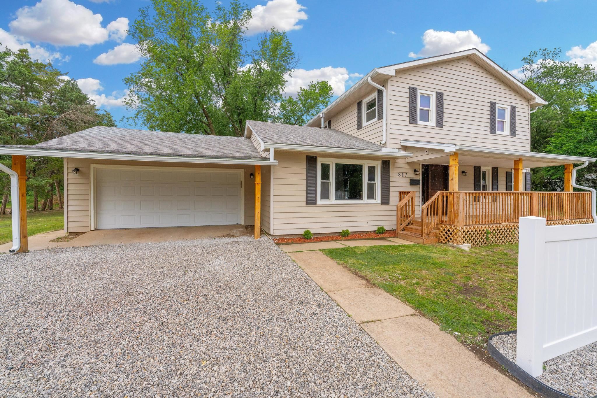 817 W Orchard Wellington KS 67152