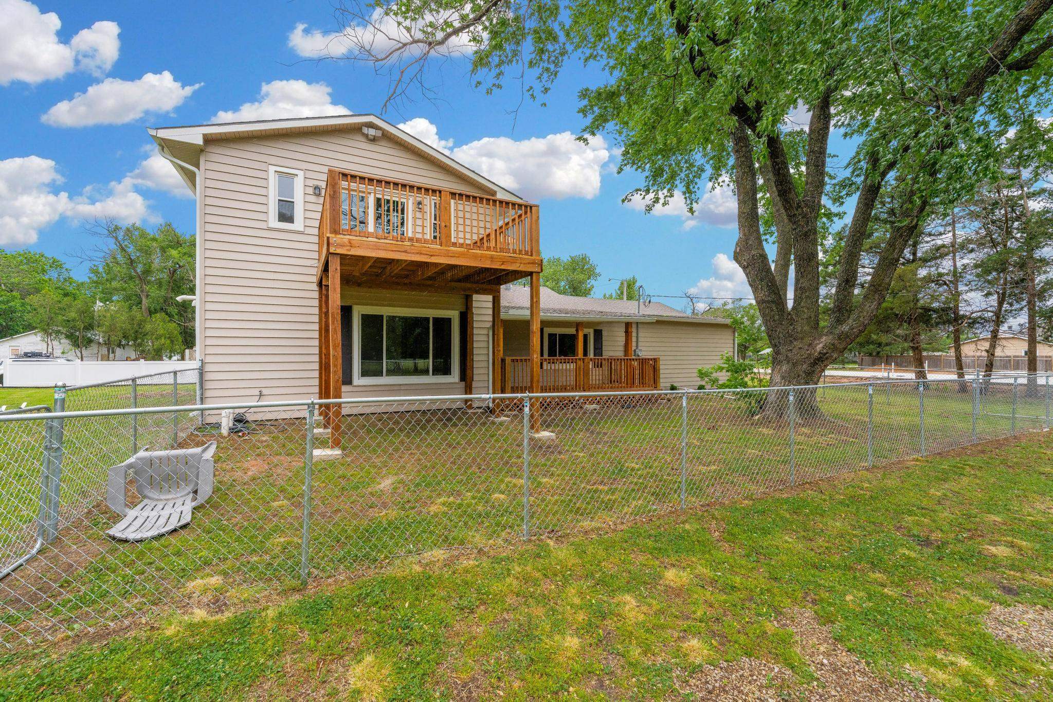 817 W Orchard Wellington KS 67152