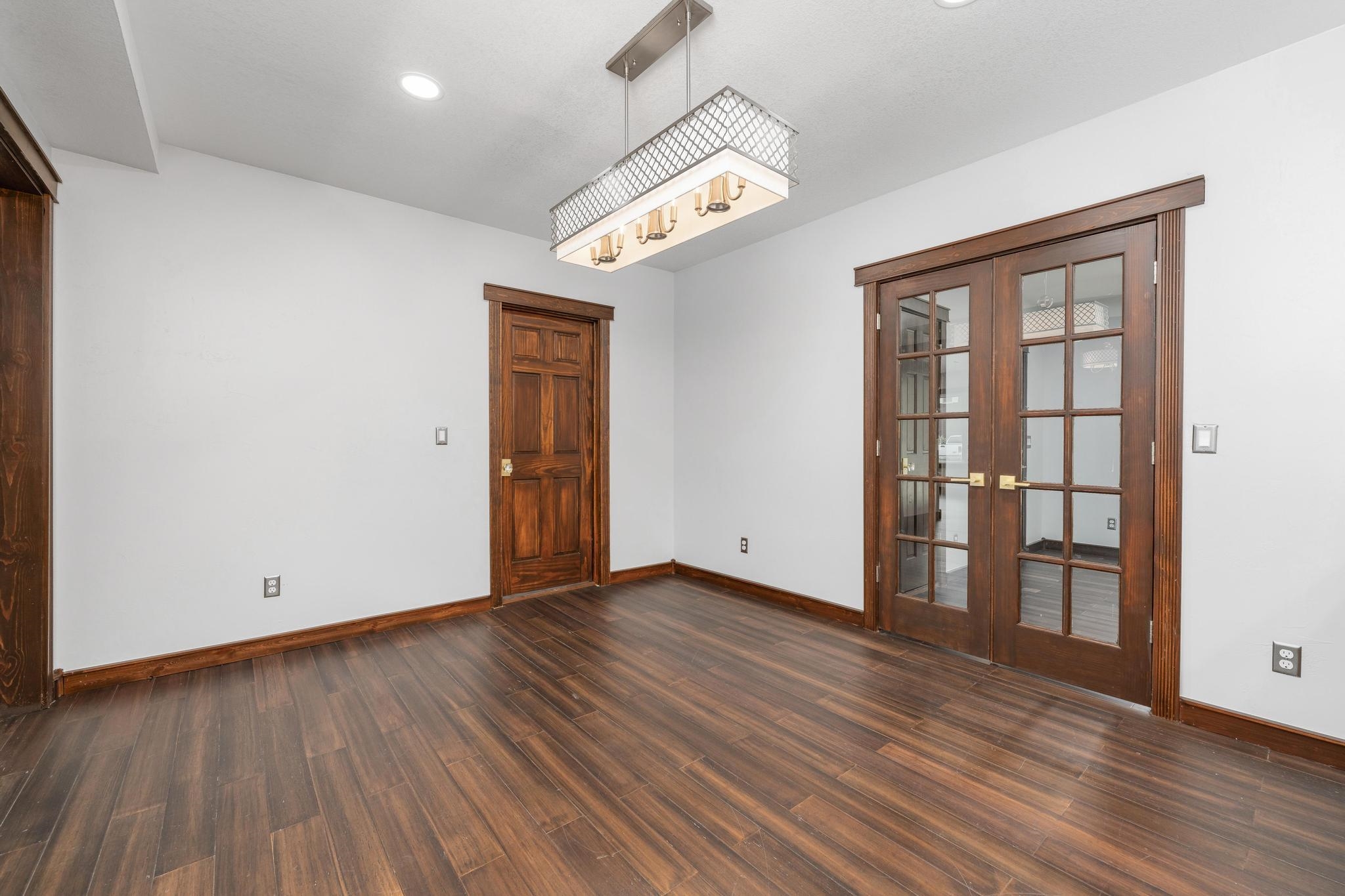 817 W Orchard Wellington KS 67152