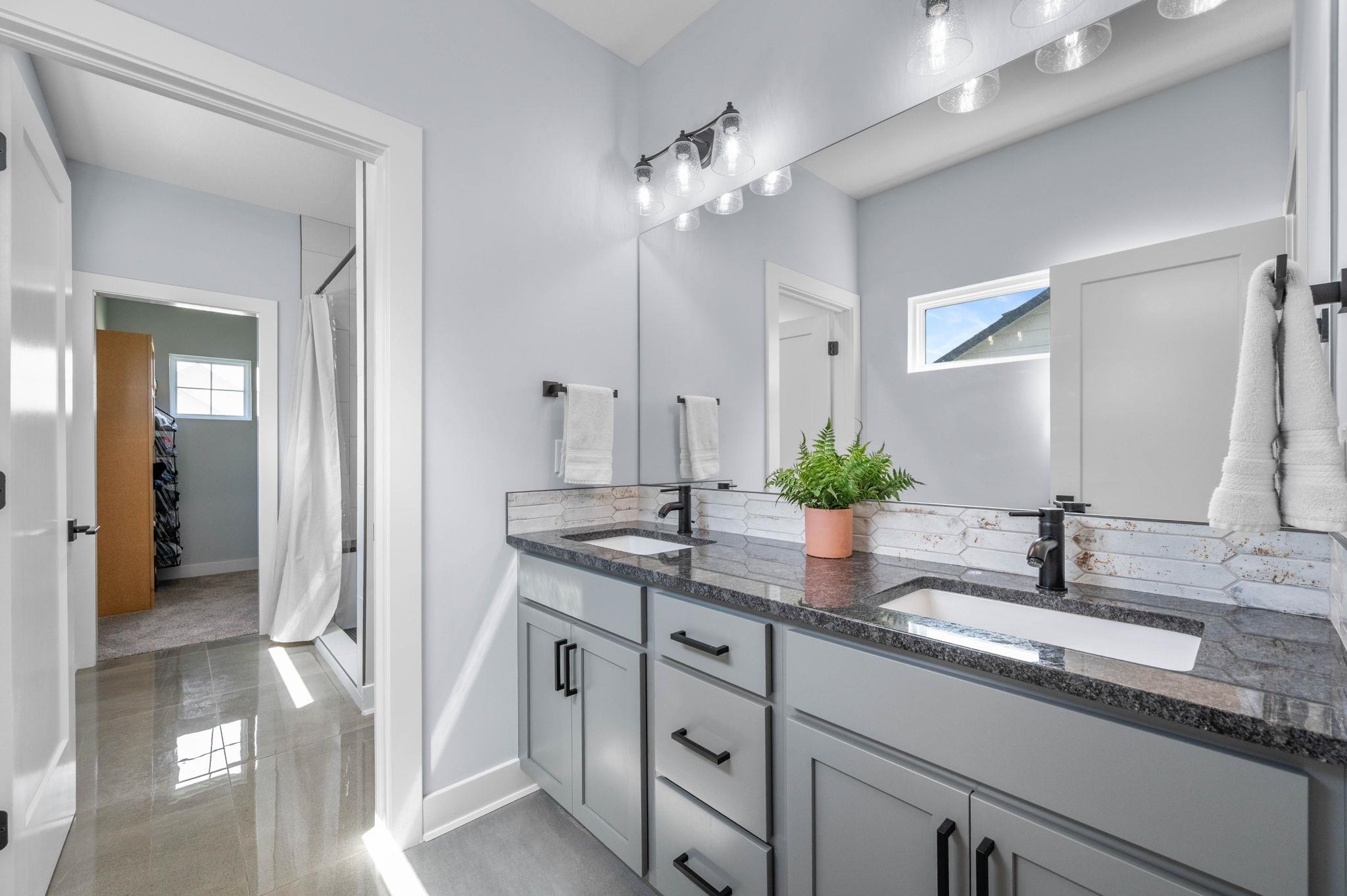 7169 E Pheasant Ridge Street Bel Aire KS 67226