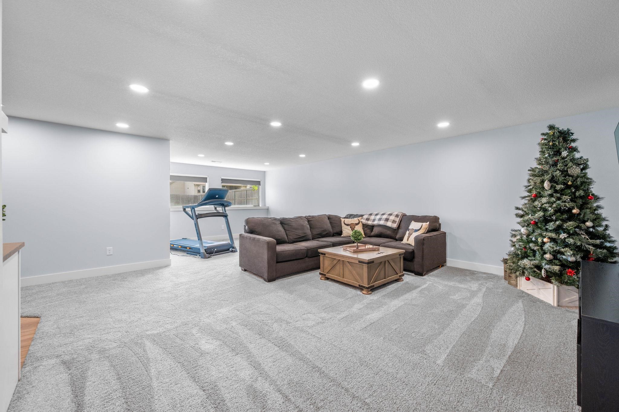 7169 E Pheasant Ridge Street Bel Aire KS 67226