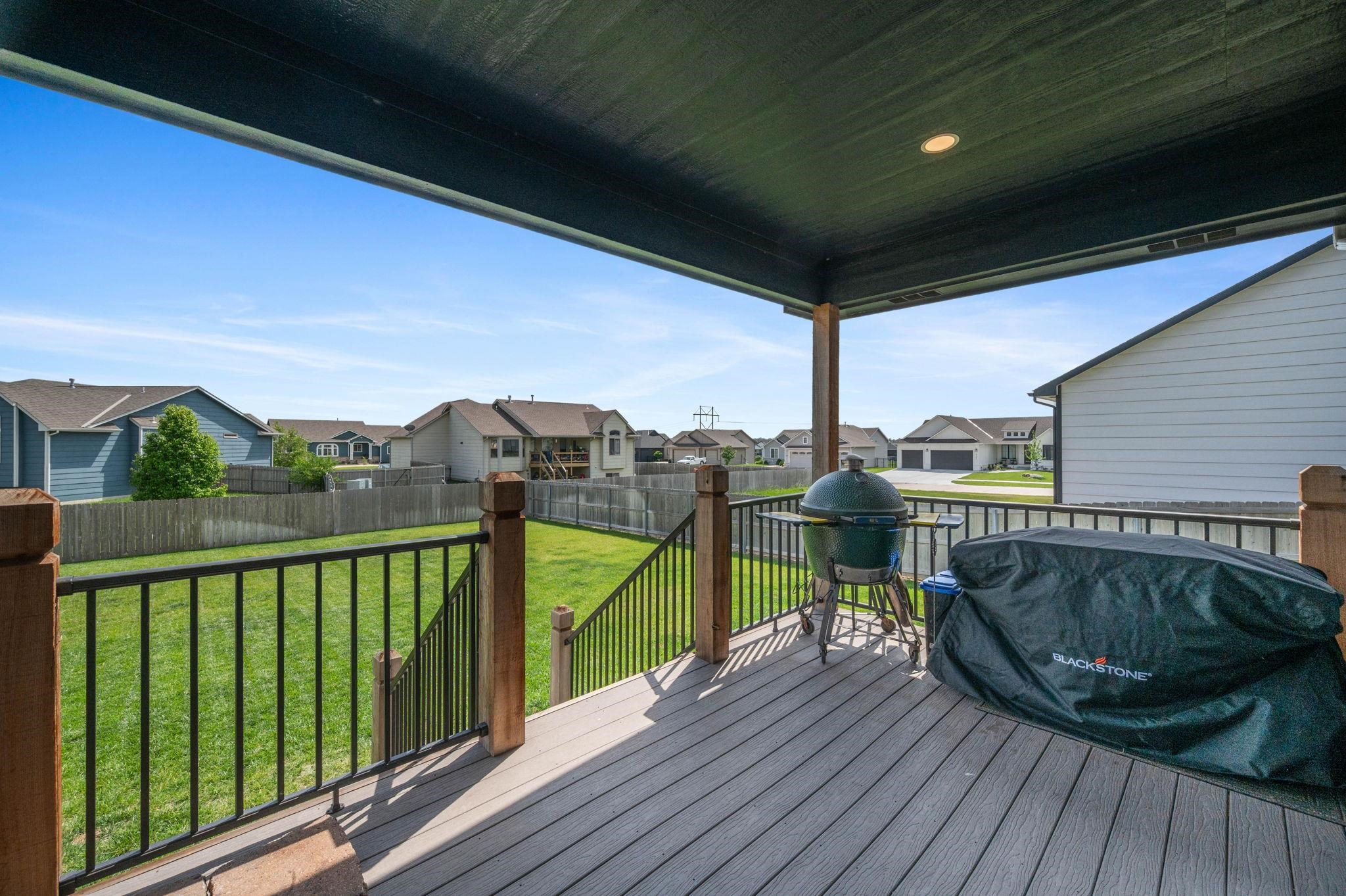 7169 E Pheasant Ridge Street Bel Aire KS 67226