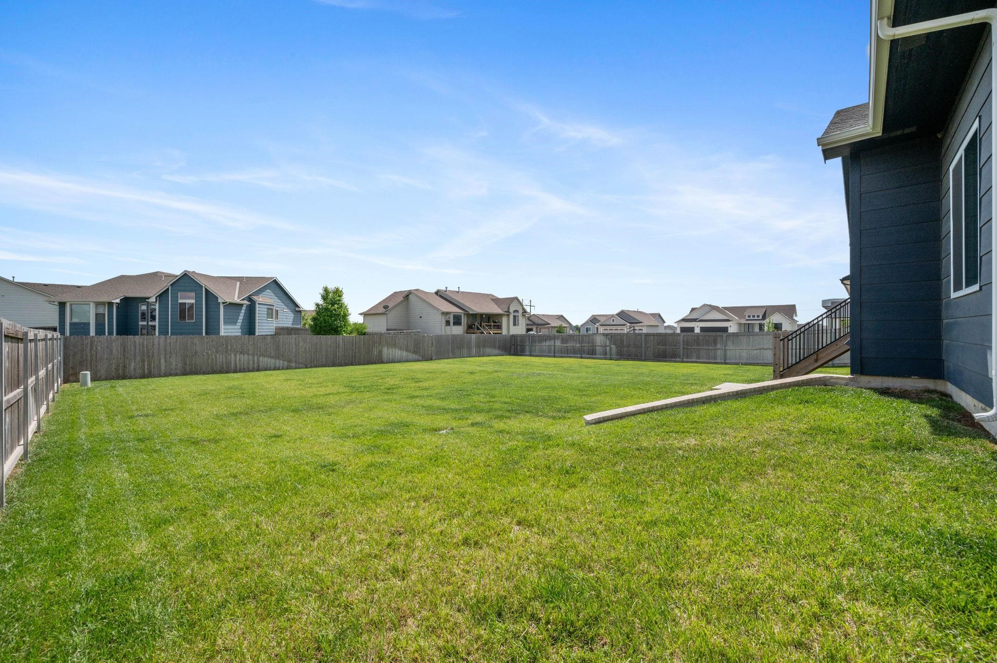 7169 E Pheasant Ridge Street Bel Aire KS 67226