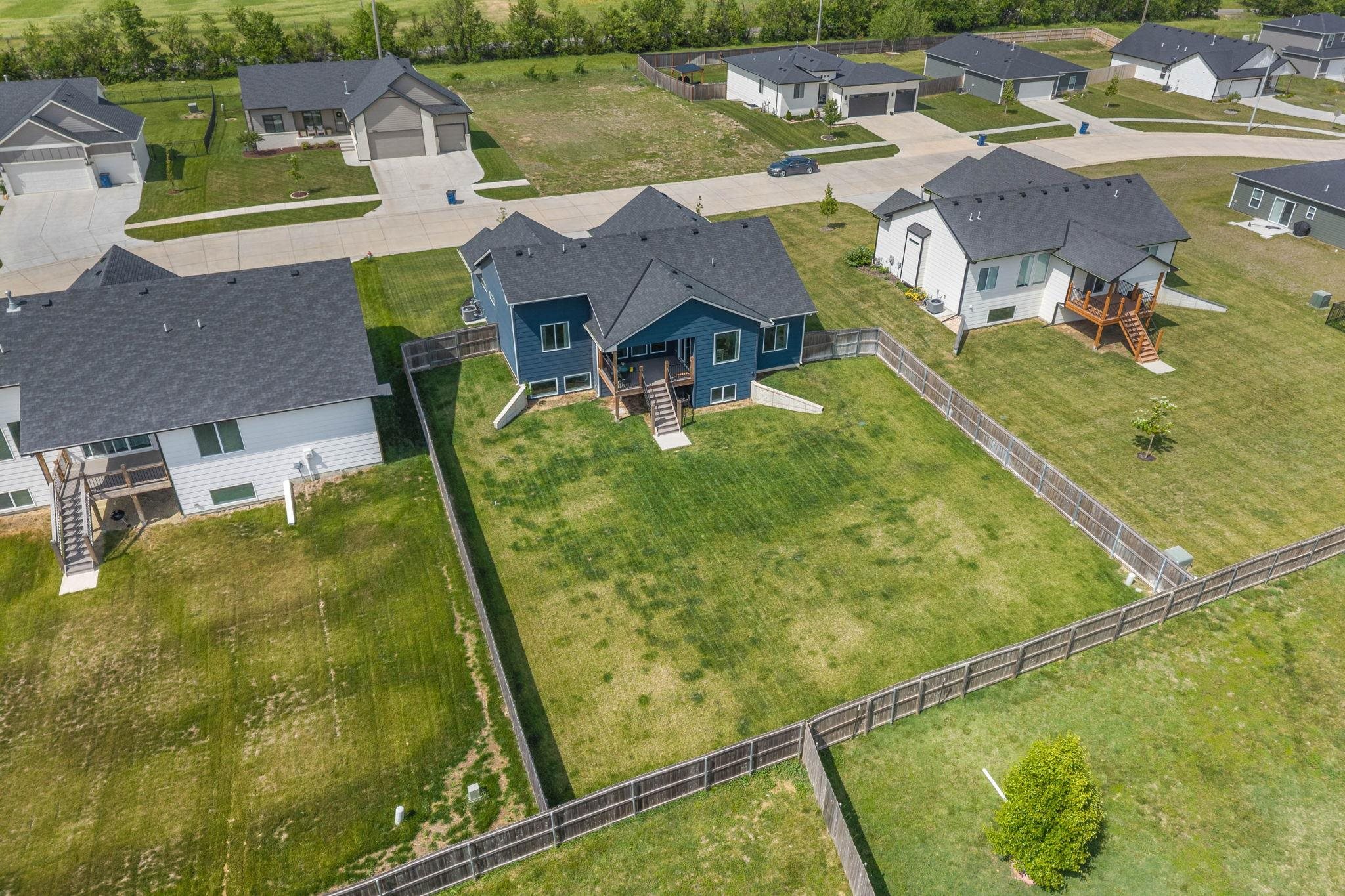 7169 E Pheasant Ridge Street Bel Aire KS 67226