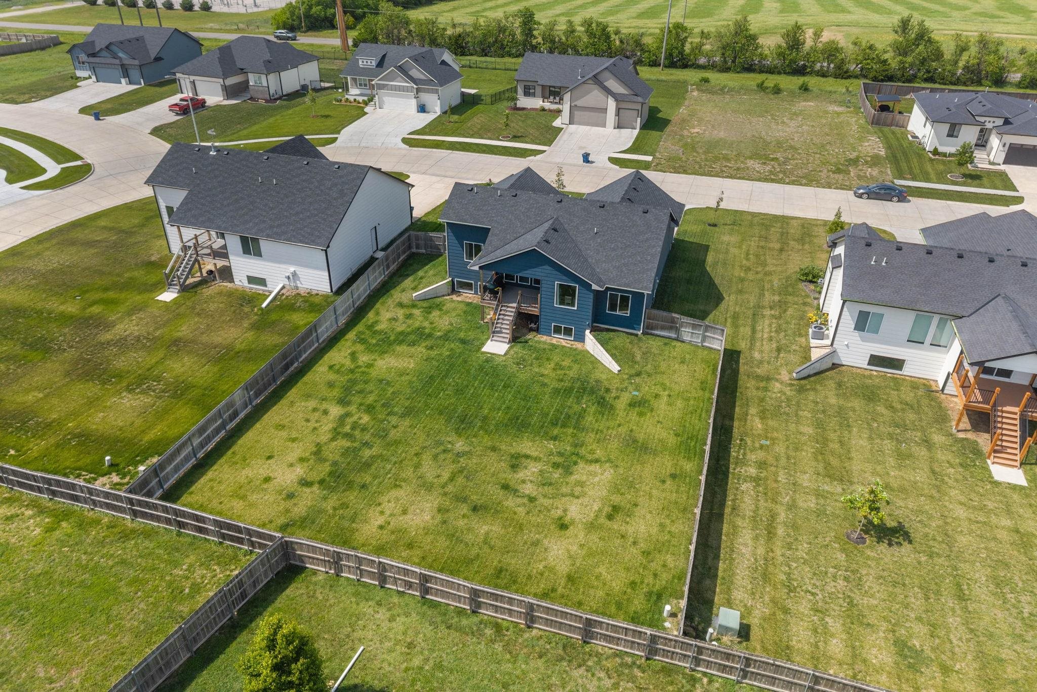 7169 E Pheasant Ridge Street Bel Aire KS 67226