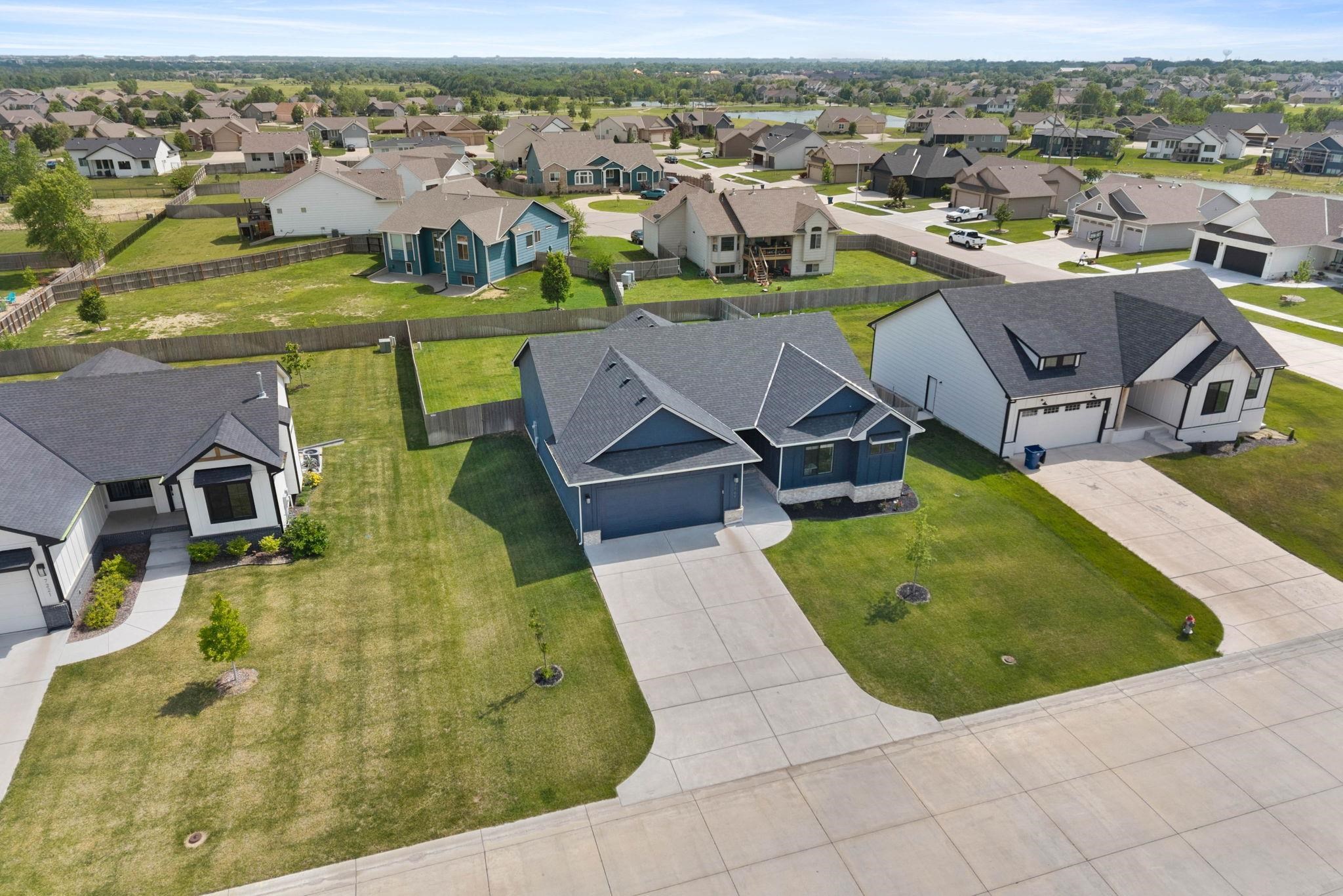 7169 E Pheasant Ridge Street Bel Aire KS 67226