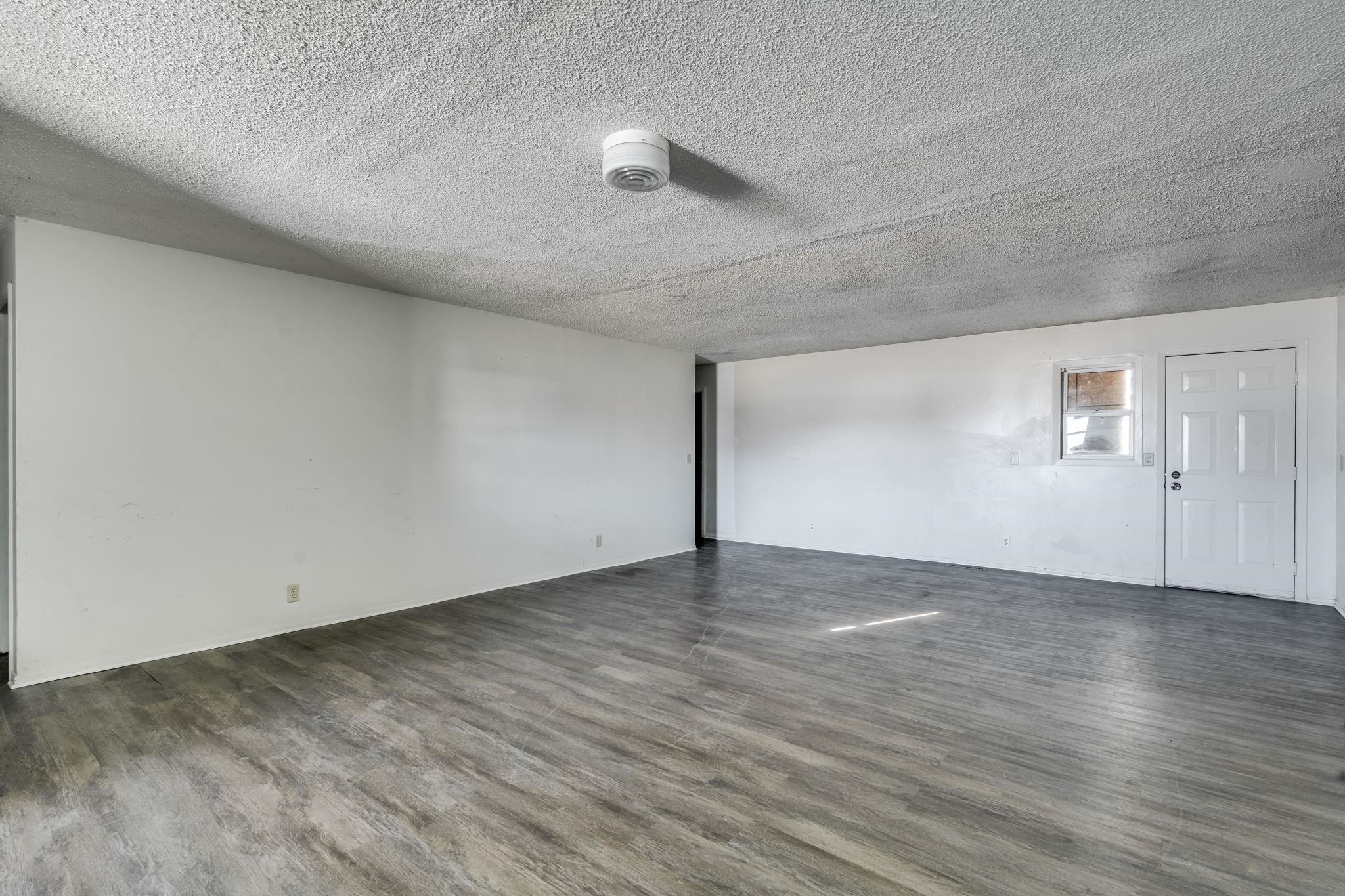 1621 E Berkeley Street Wichita KS 67216