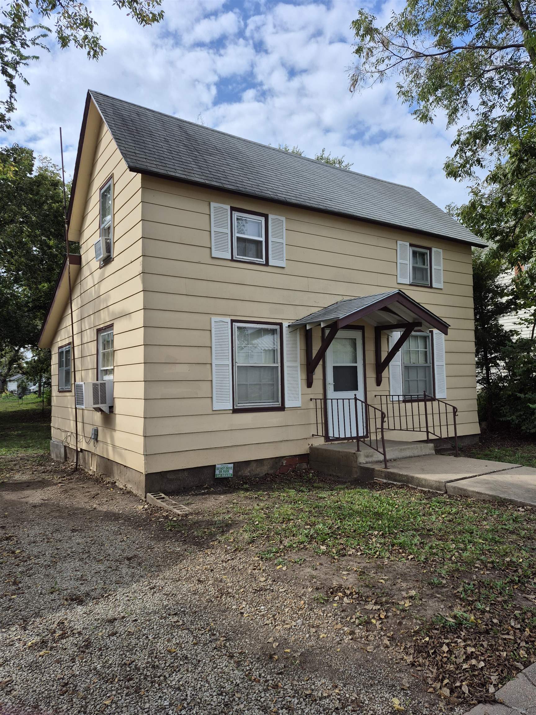 517 N Mulberry Street Eureka KS 67045