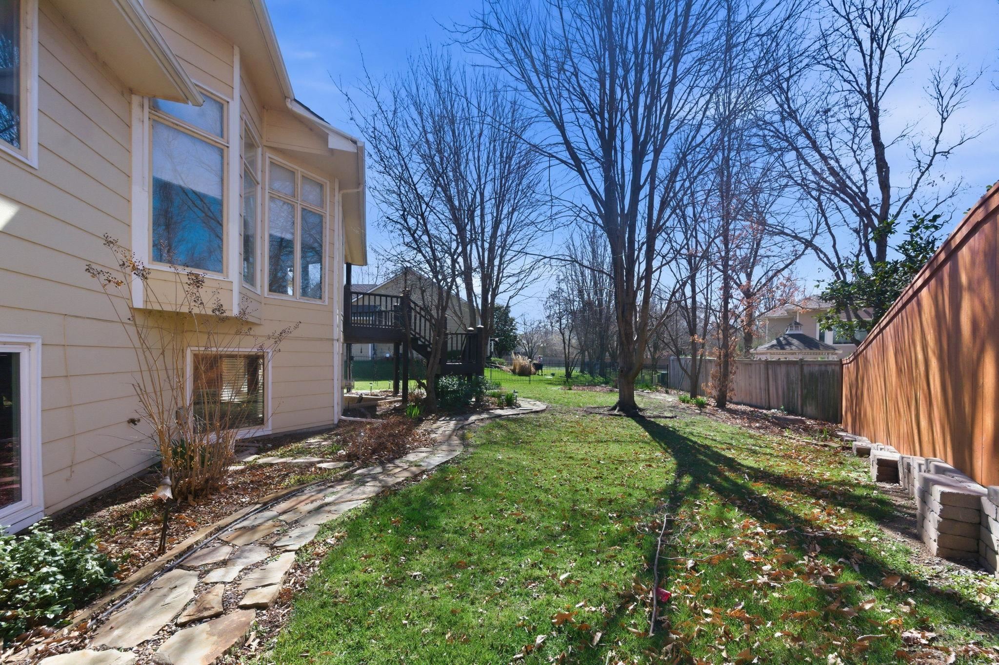 1367 N Hickory Creek Court Wichita KS 67235