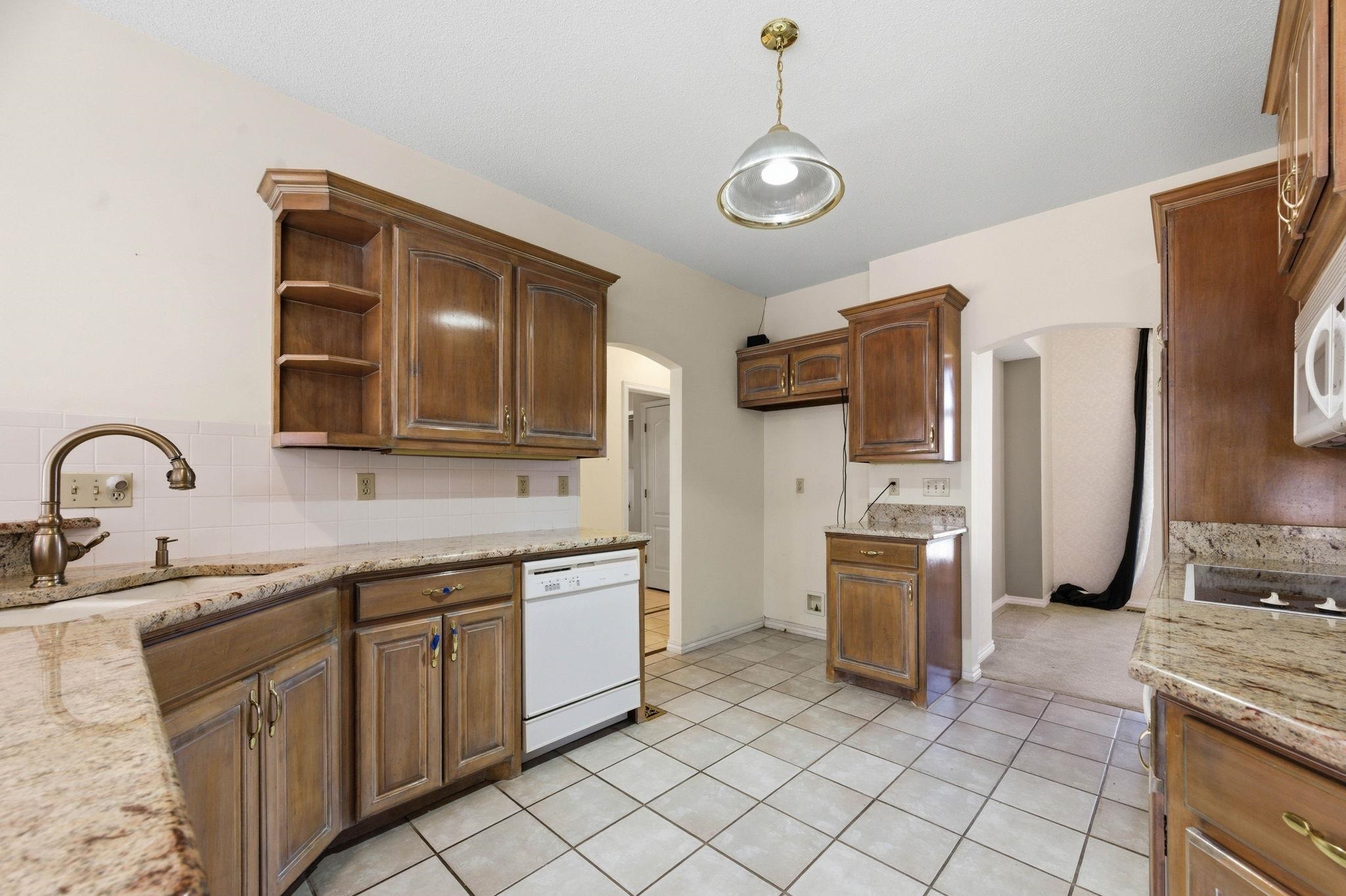 1367 N Hickory Creek Court Wichita KS 67235