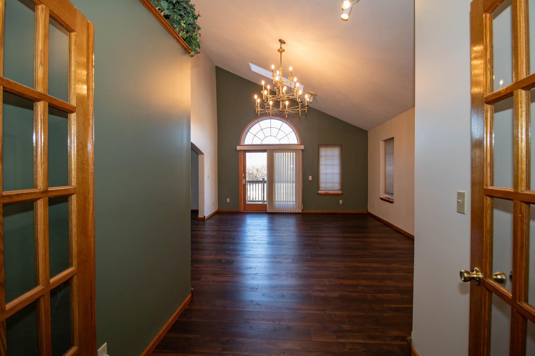 1677 E 120th Avenue North Mulvane KS 67110