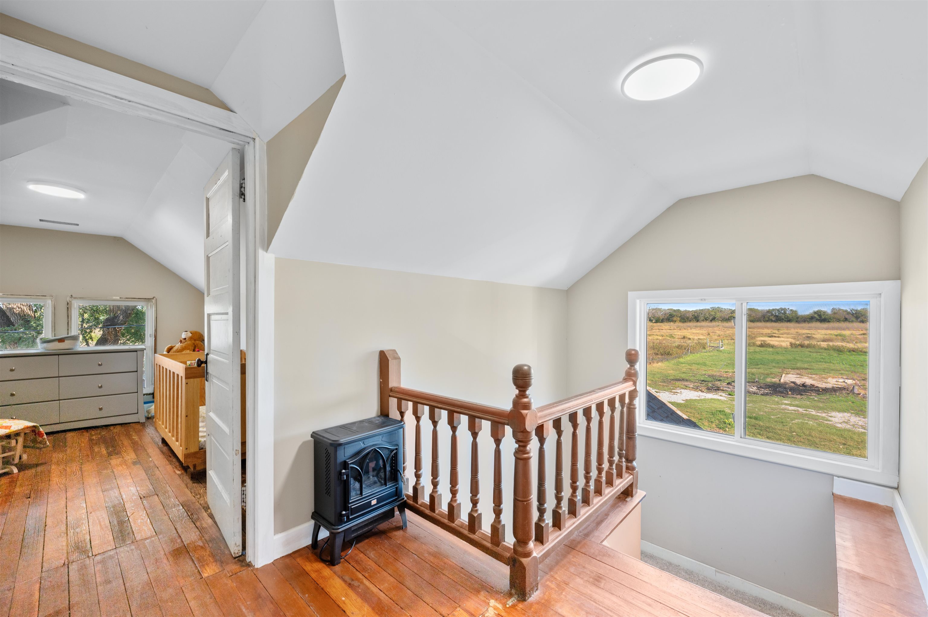 5202 N Willow Lake Burrton KS 67020