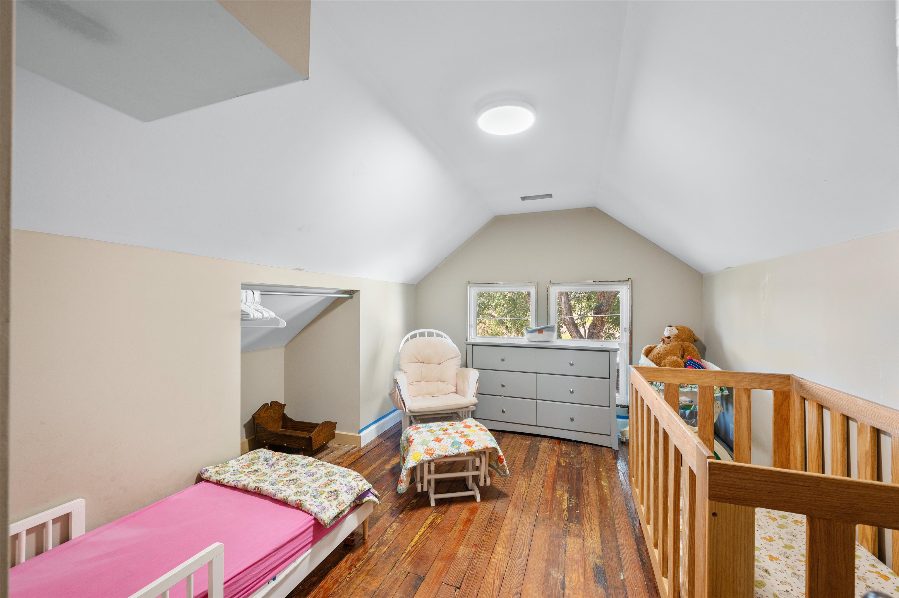 5202 N Willow Lake Burrton KS 67020