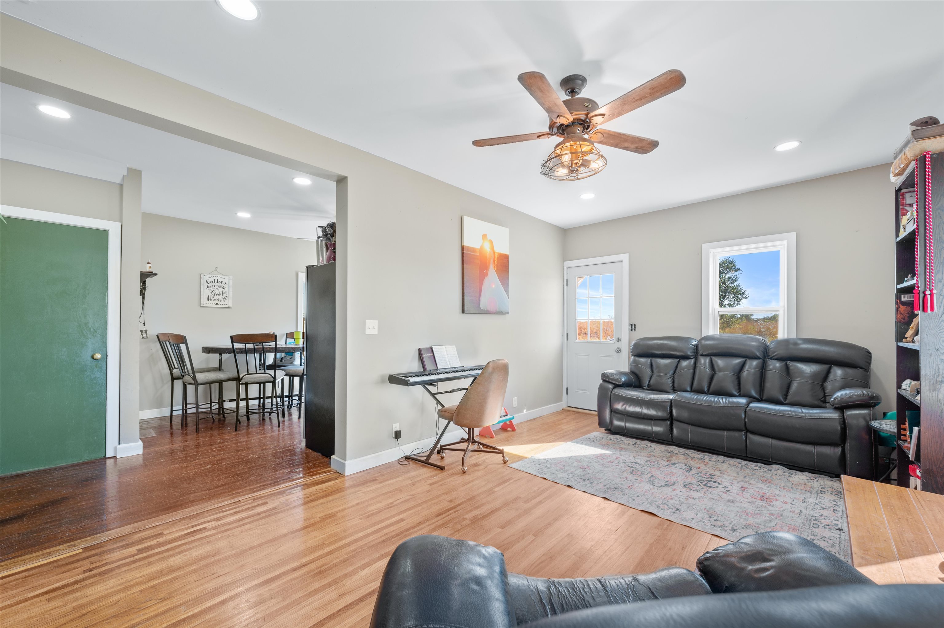 5202 N Willow Lake Burrton KS 67020