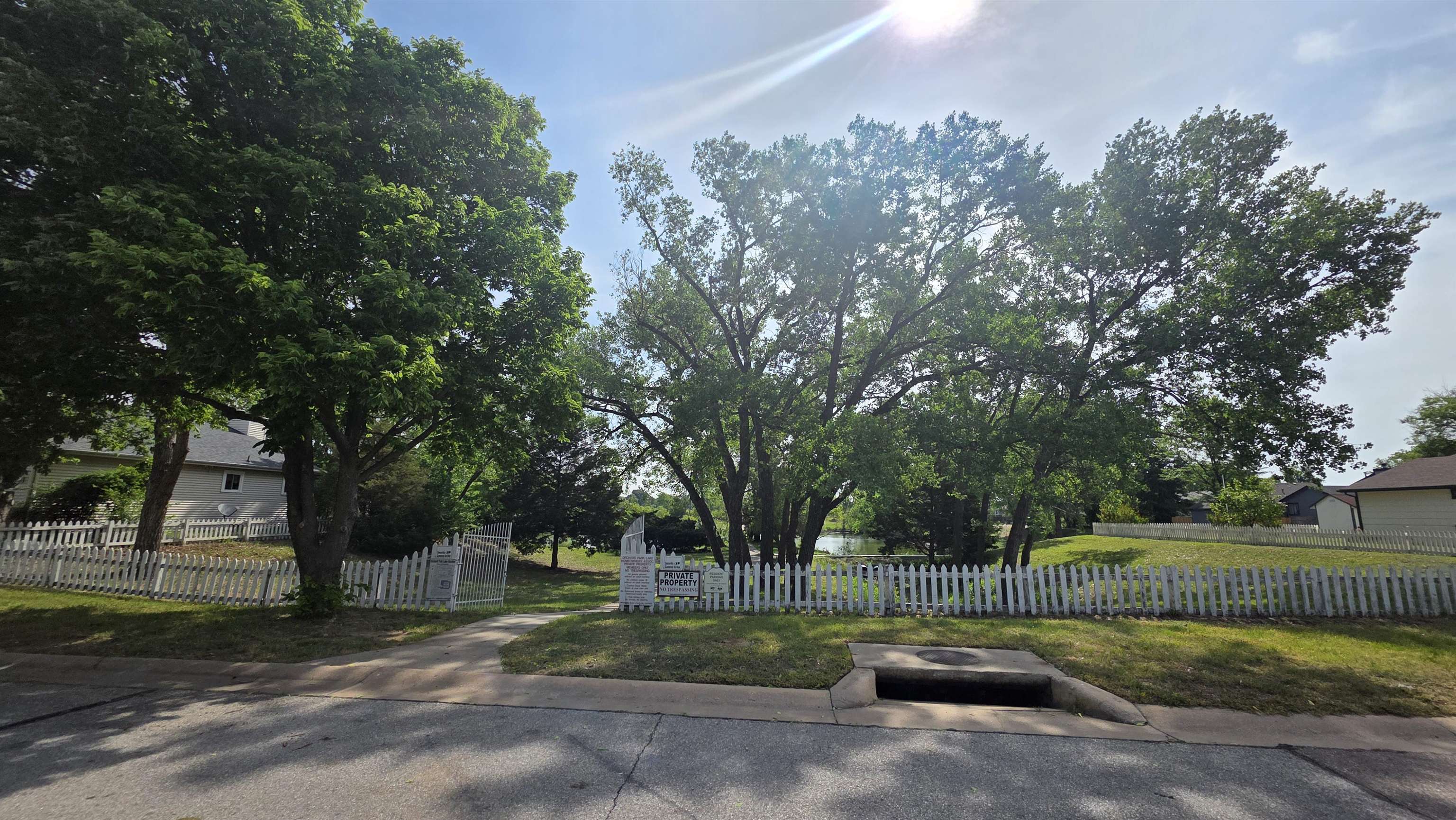 921 E 52nd Street S Wichita KS 67216-3663
