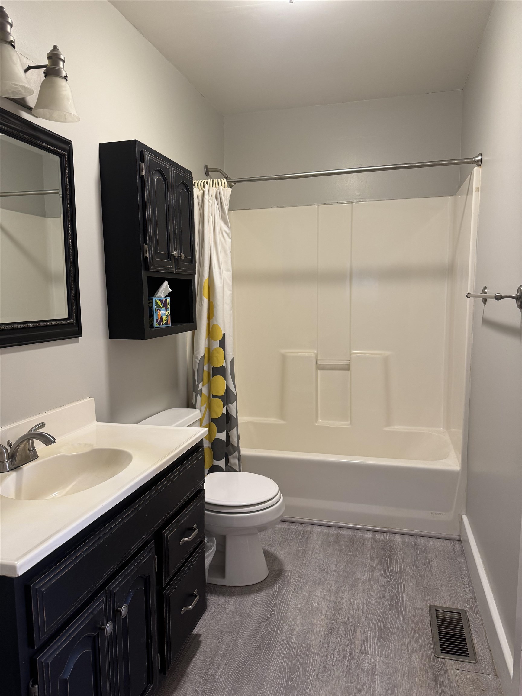 1710 Fowler Winfield KS 67156