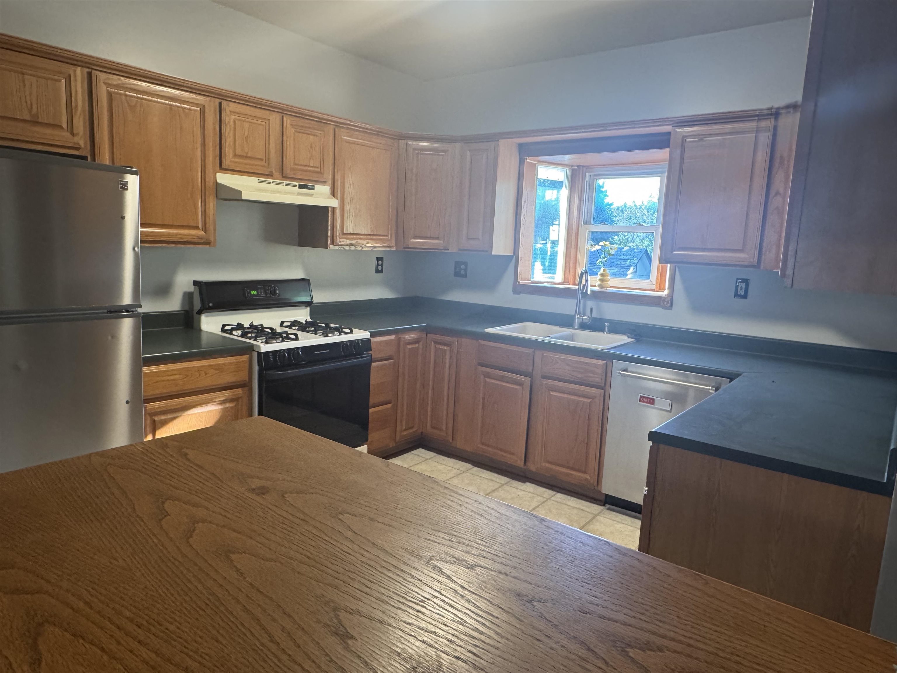 1710 Fowler Winfield KS 67156