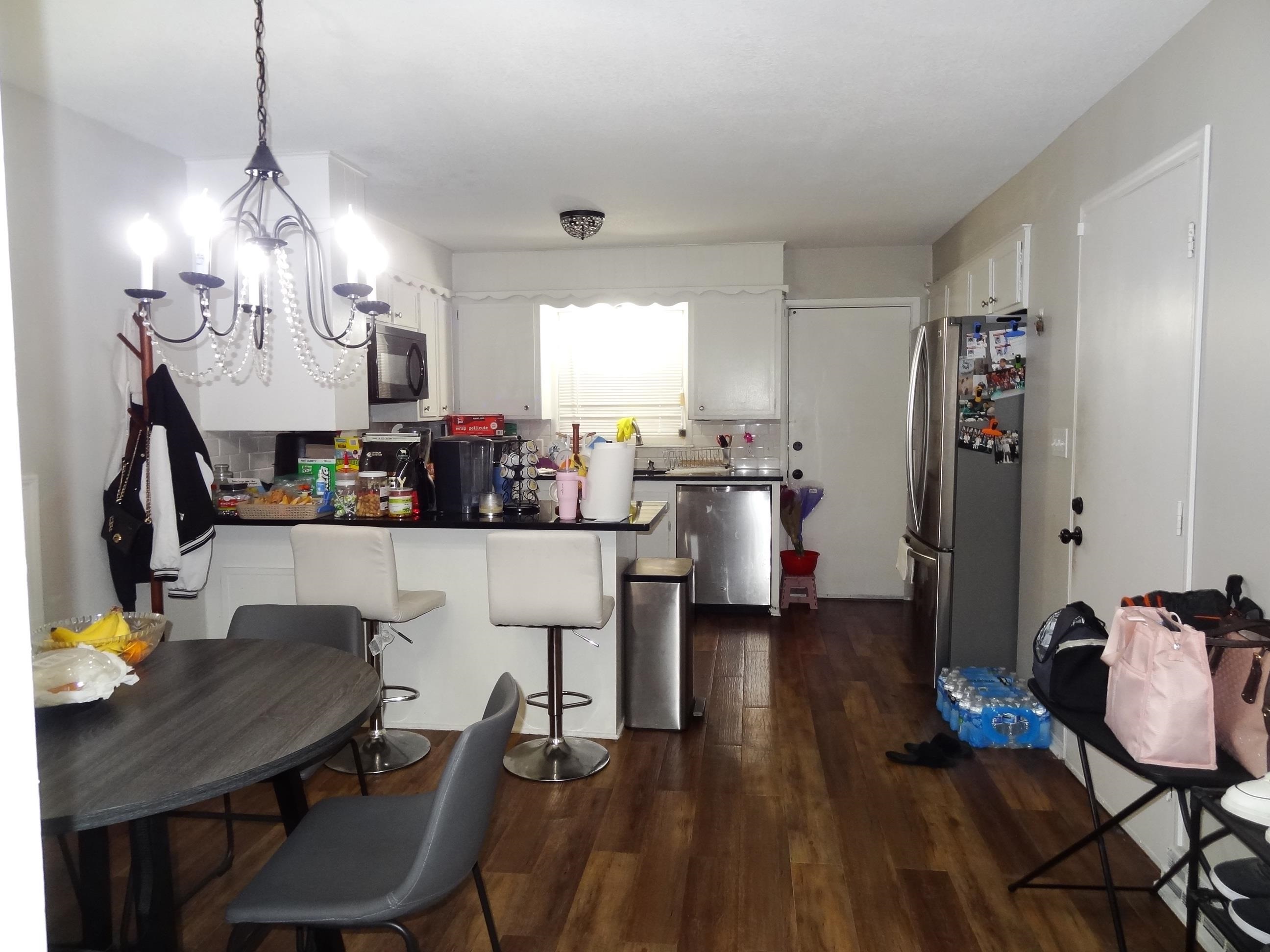 1009 S Dalton Wichita KS 67207