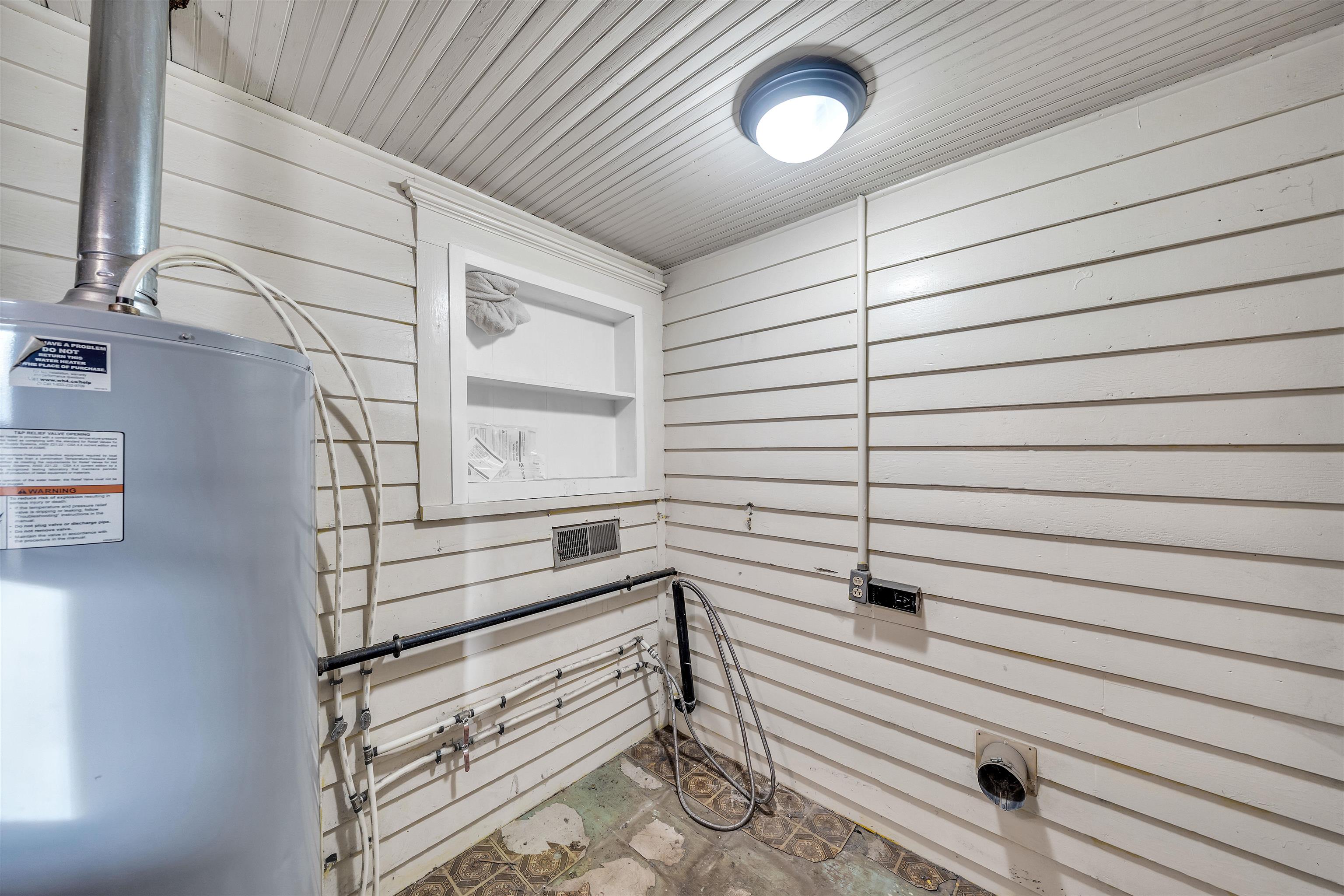 222 N Tracy Street Clearwater KS 67026