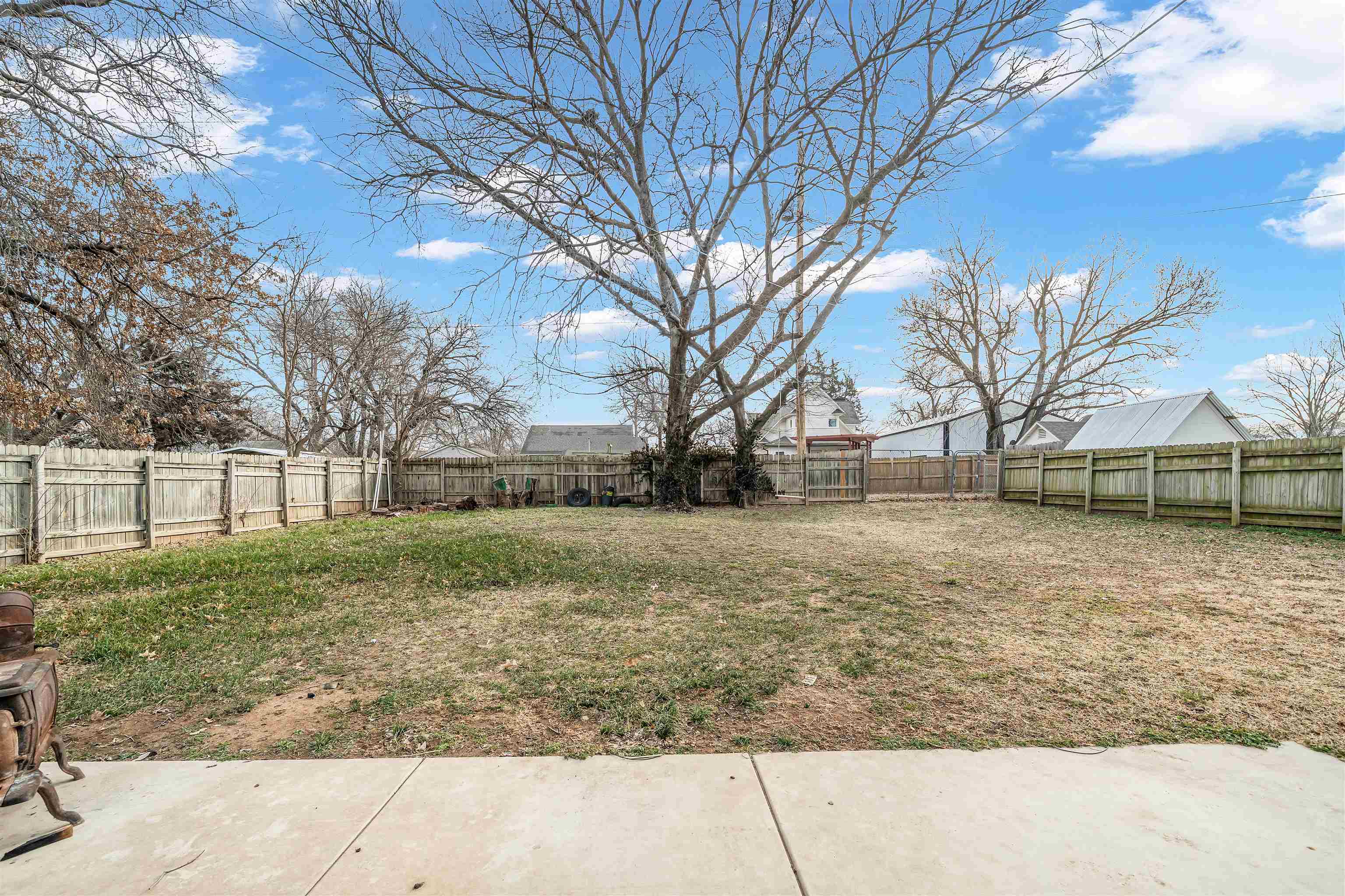 222 N Tracy Street Clearwater KS 67026