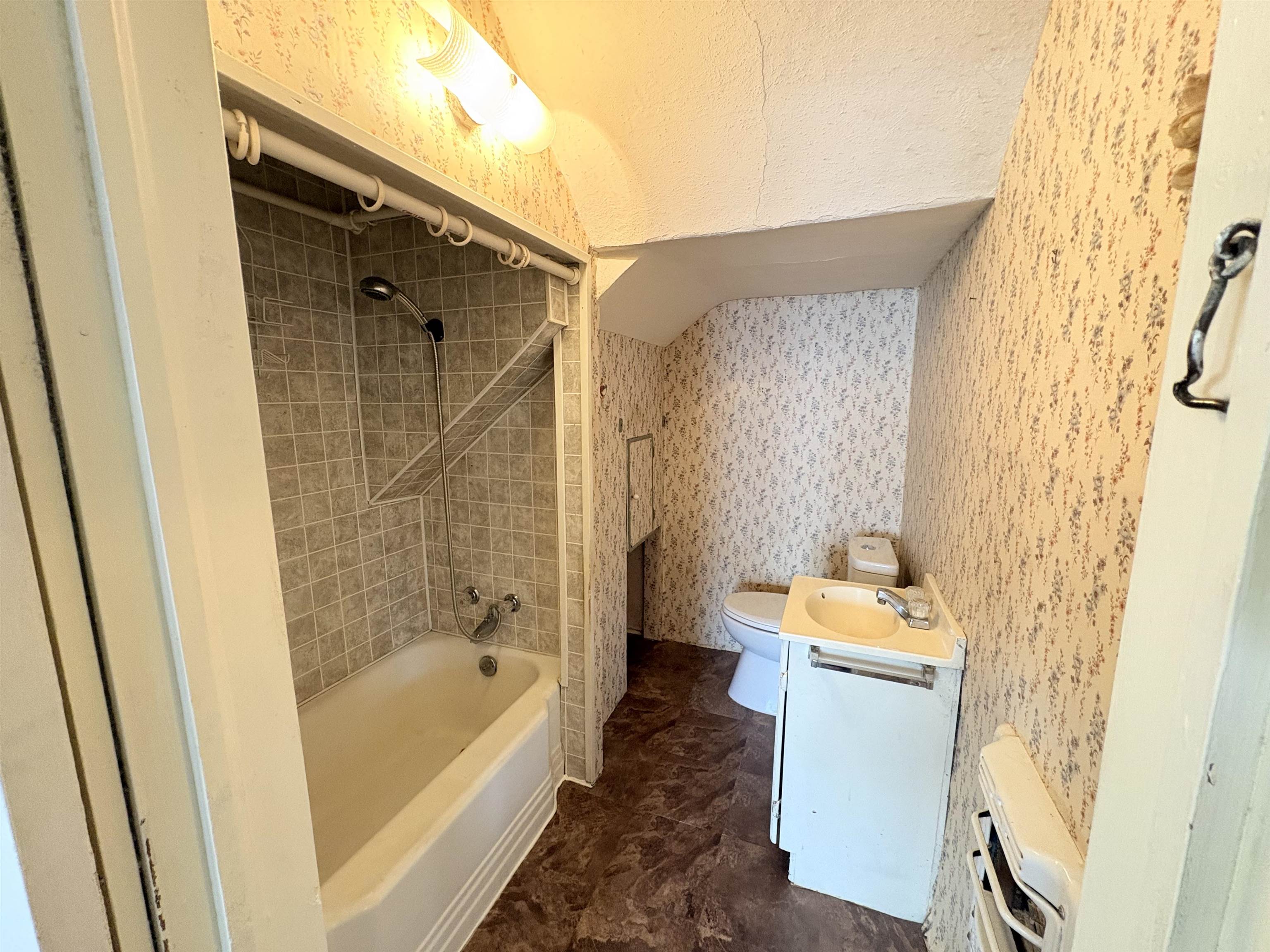 404 N 2nd Street Arkansas City KS 67005