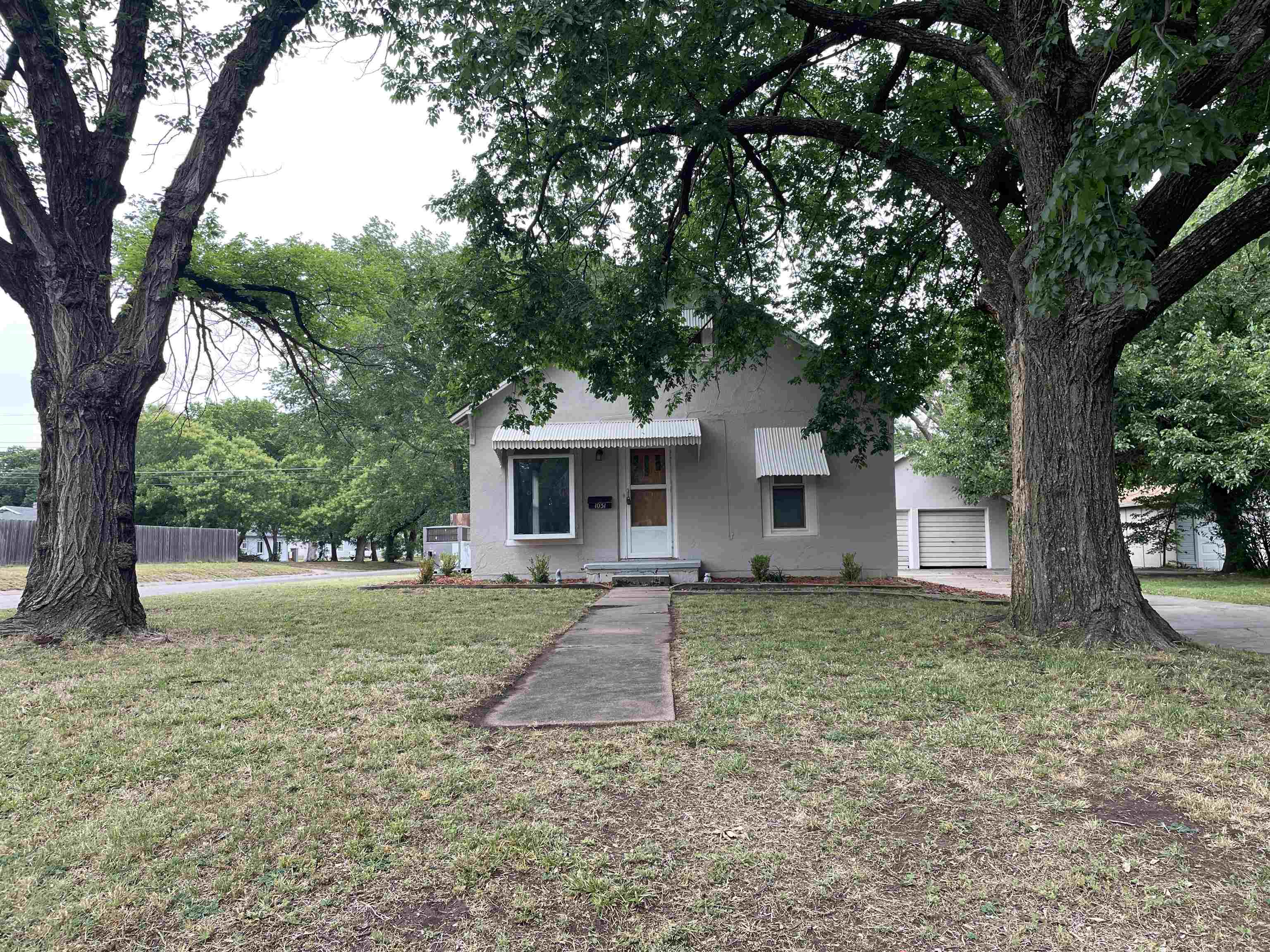 1031 N Jefferson Wellington KS 67152