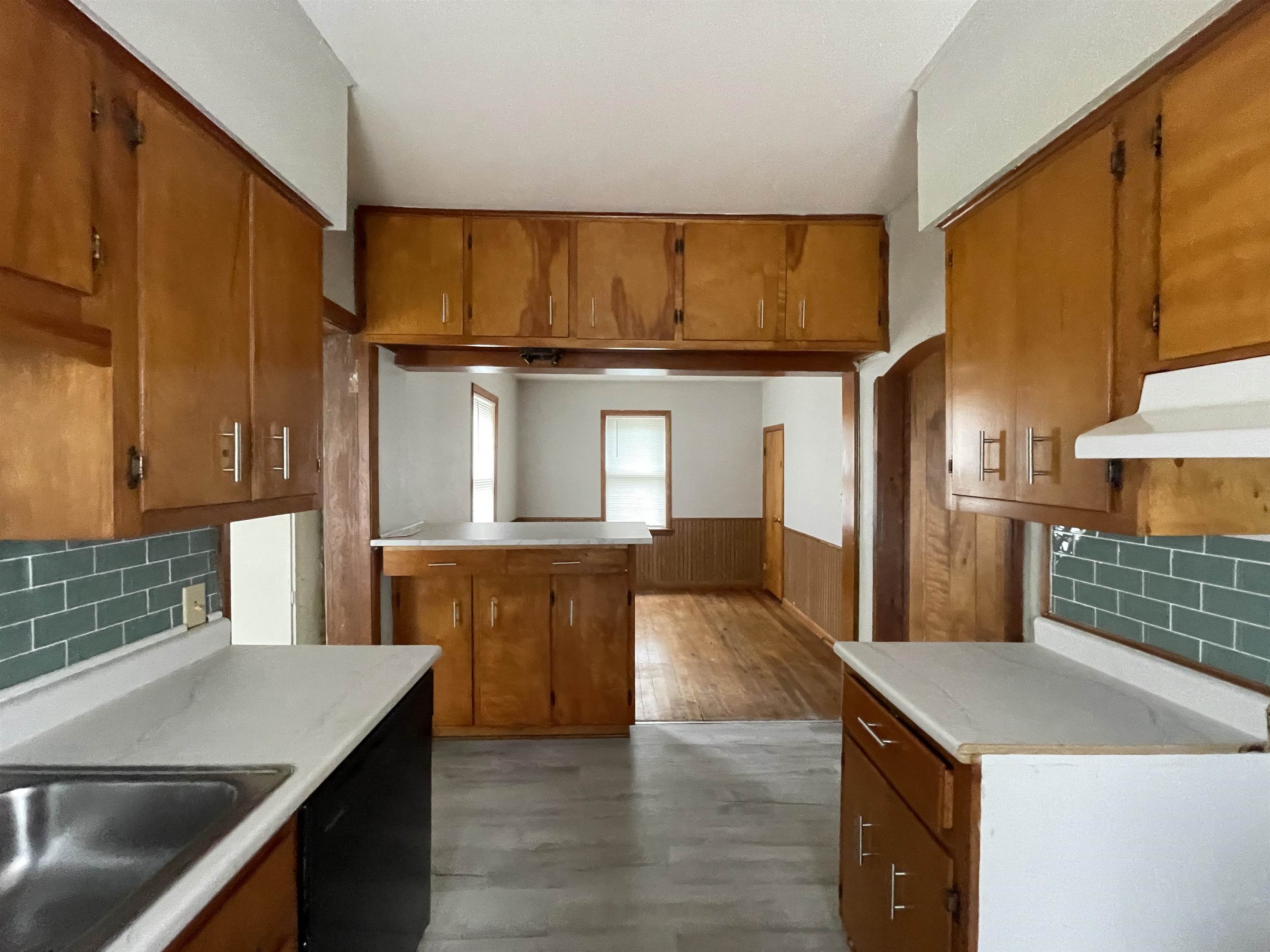 1031 N Jefferson Wellington KS 67152