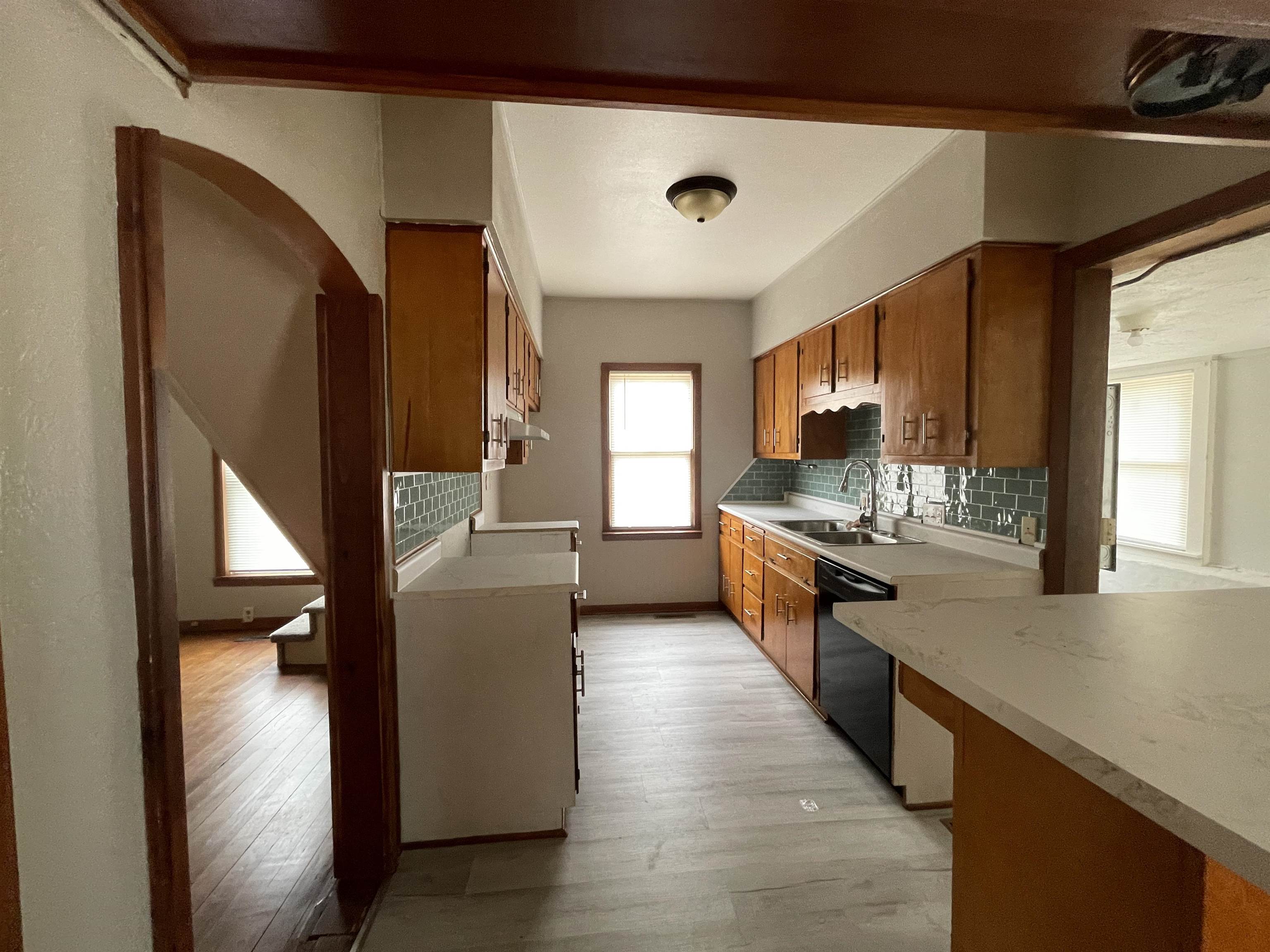 1031 N Jefferson Wellington KS 67152